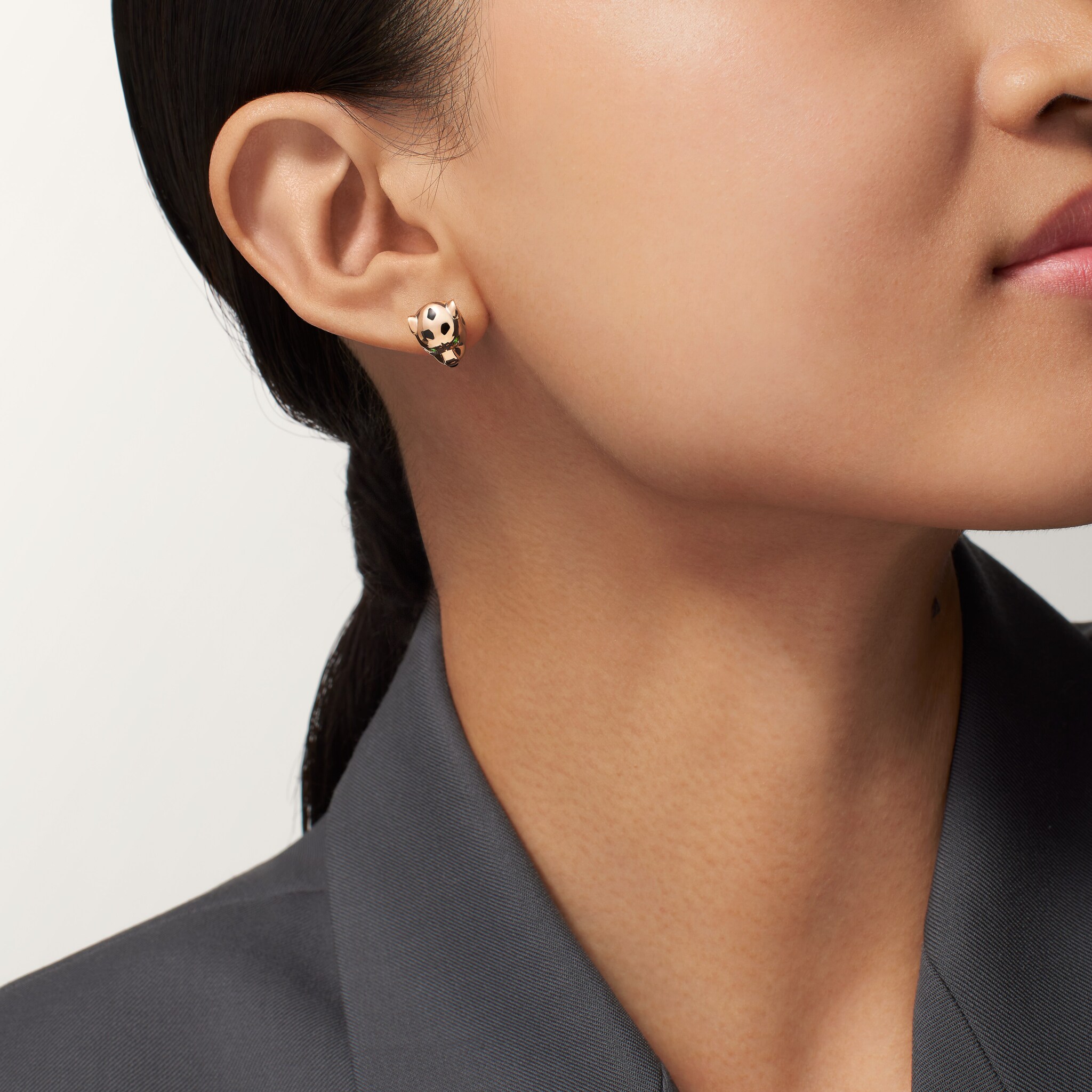 Panth&egrave;re de Cartier stud earrings 