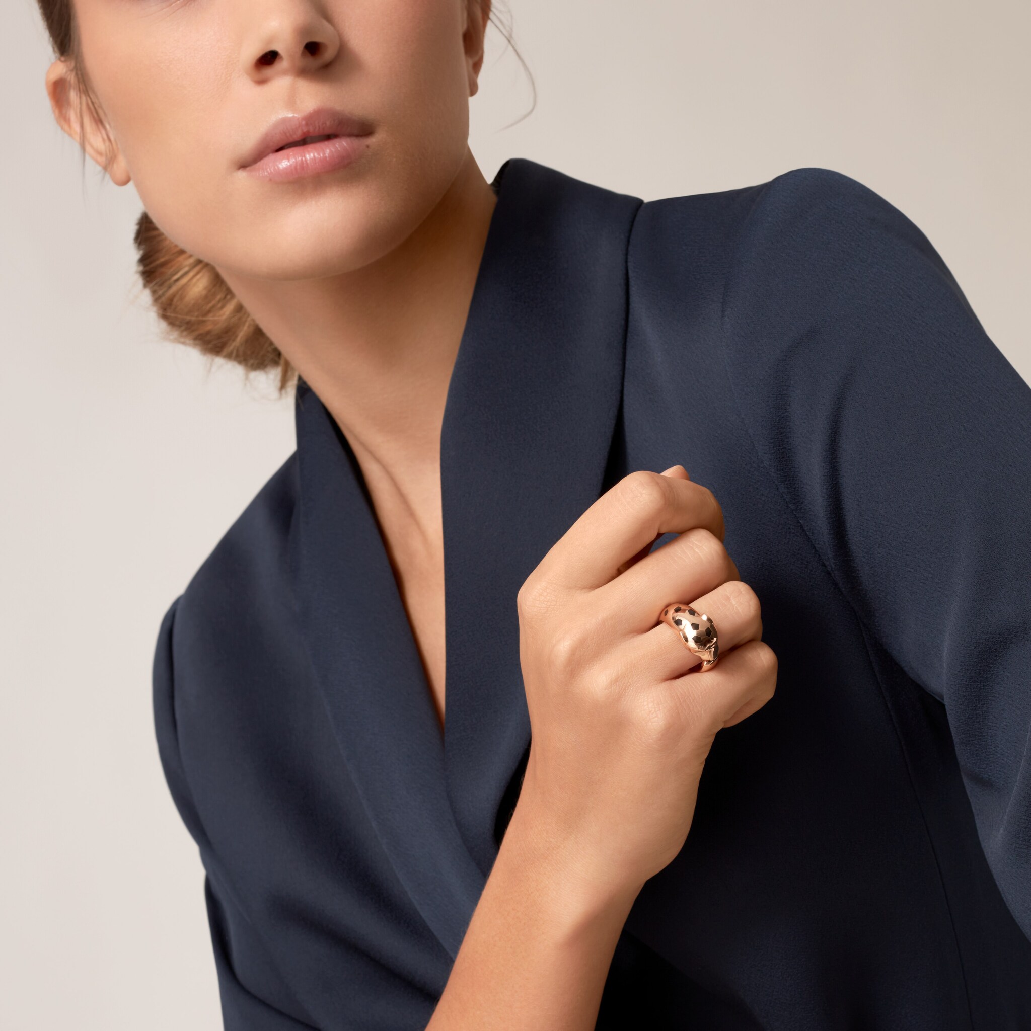 Panth&egrave;re de Cartier ring, medium model