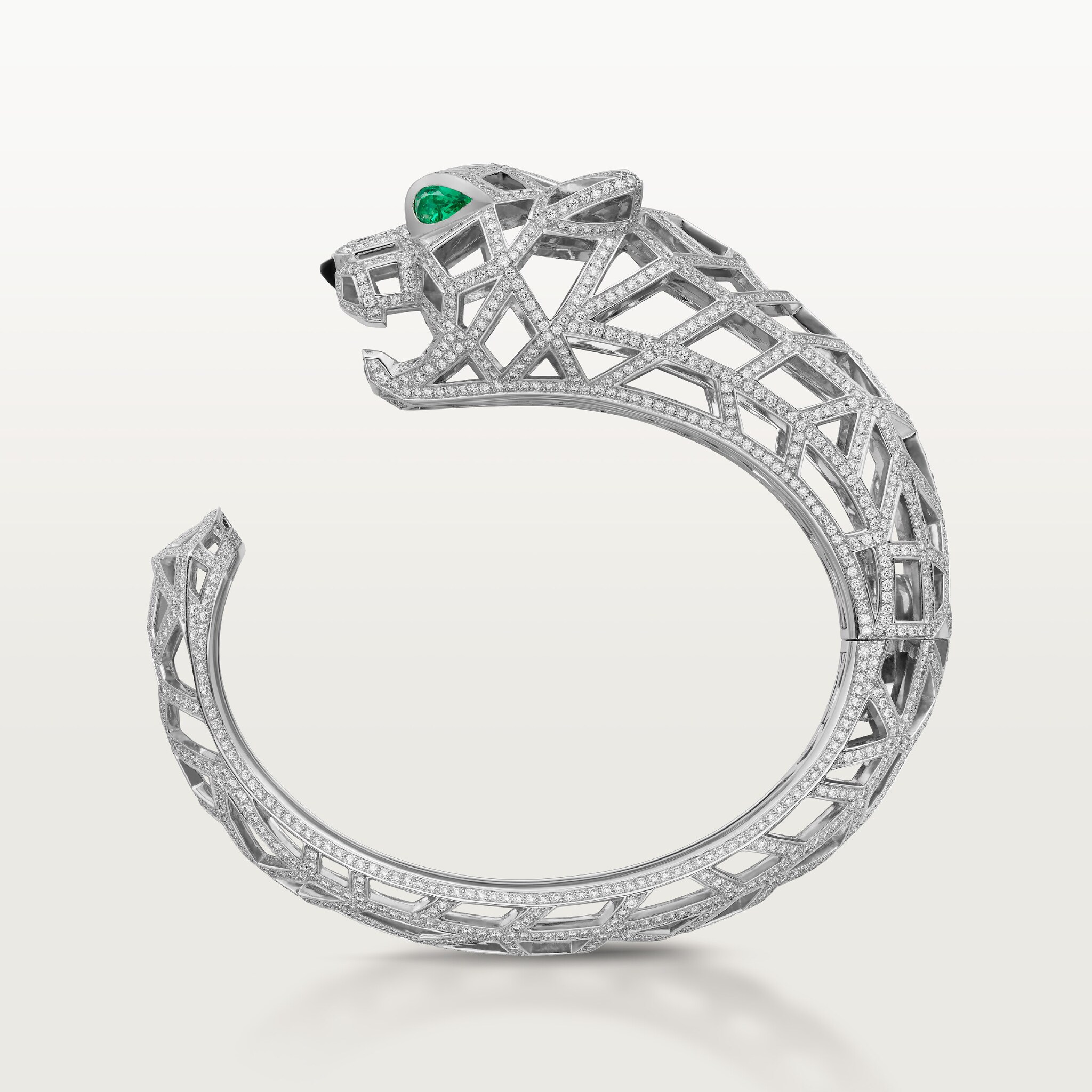 Panth&egrave;re de Cartier bracelet, paved 