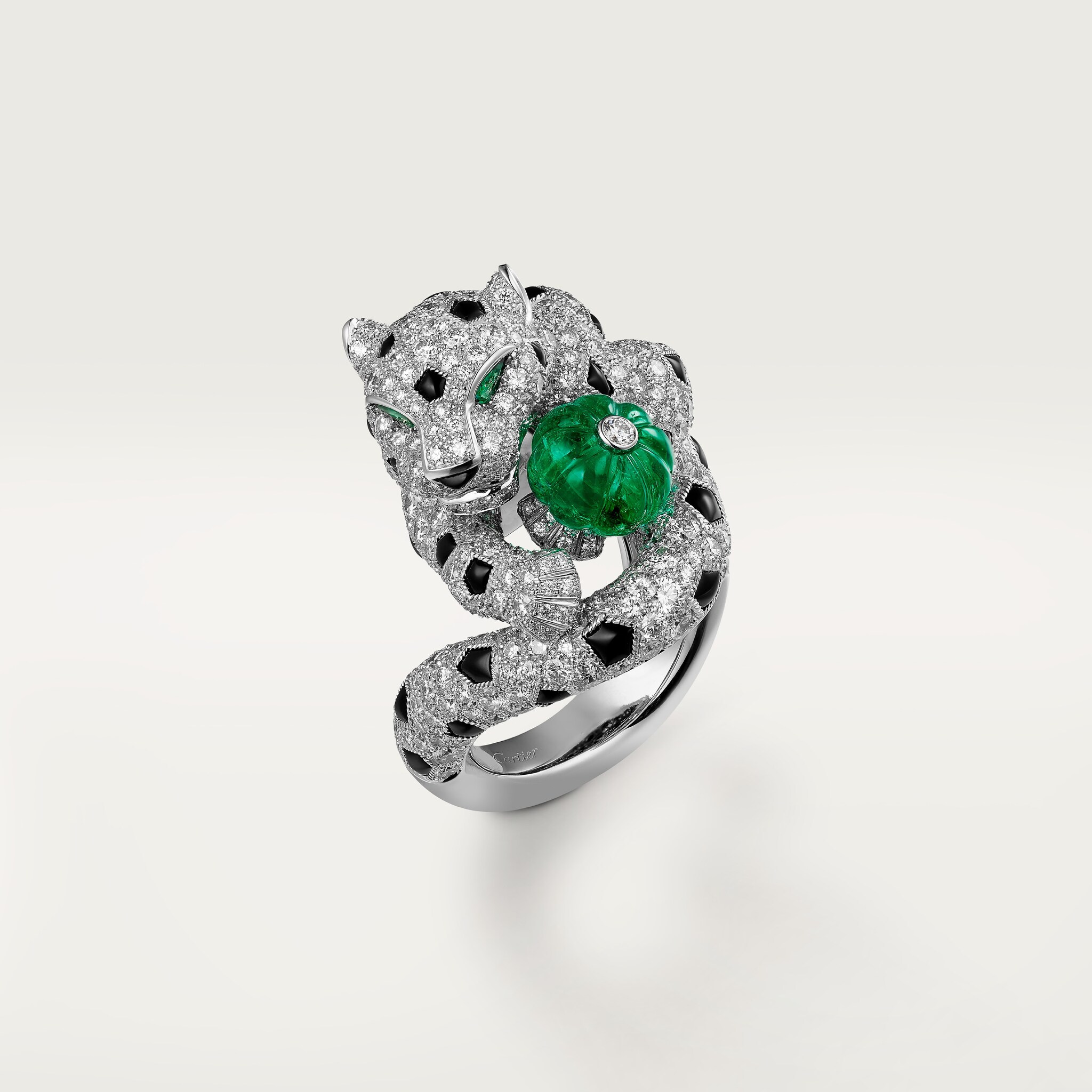 Panth&egrave;re de Cartier ring, melon-cut emerald, paved