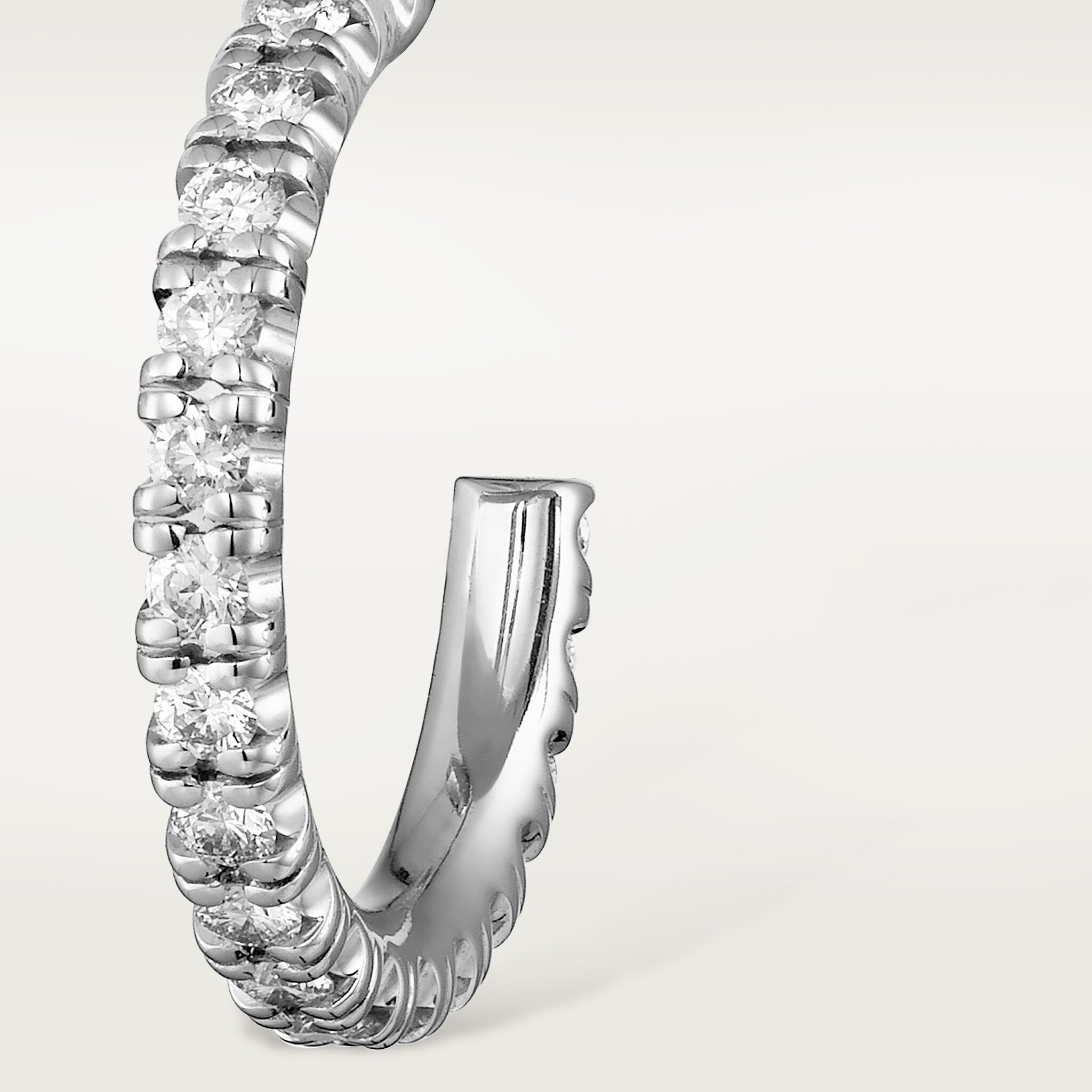 Etincelle de Cartier hoop earrings, small model, paved