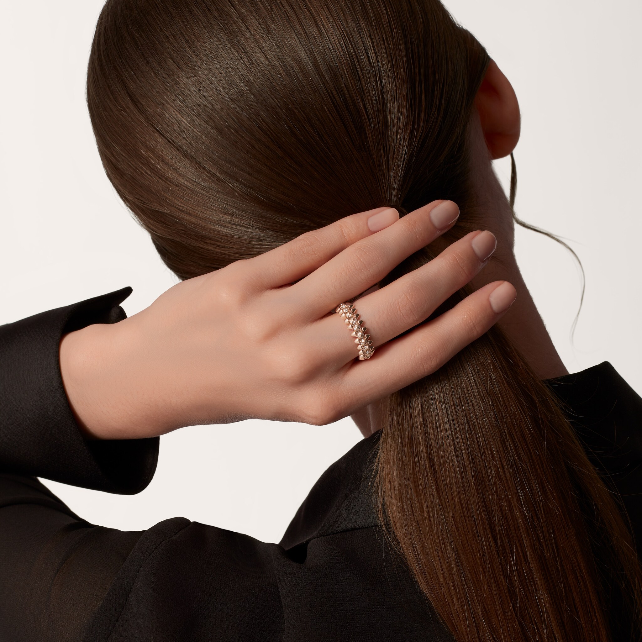 Clash de Cartier ring, small model, paved