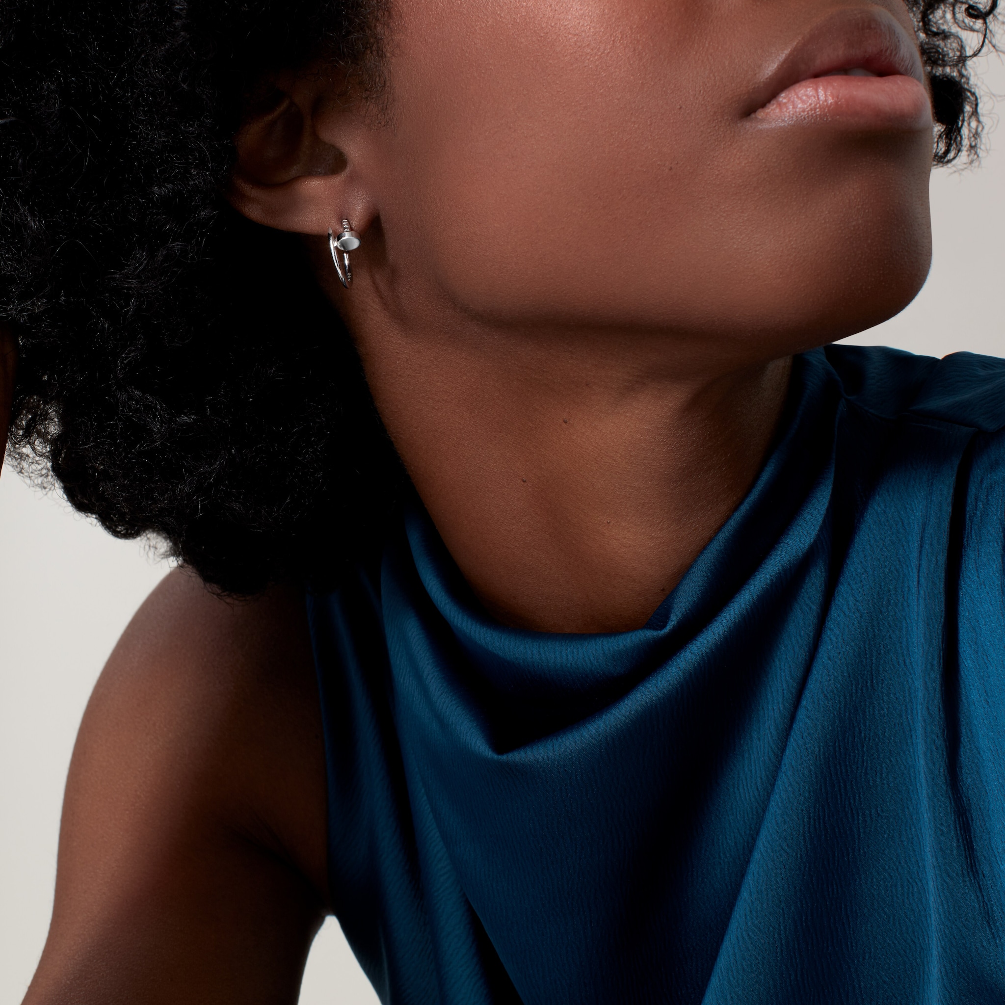 저스트 앵 끌루 후프 이어링, 스몰(small) 모델