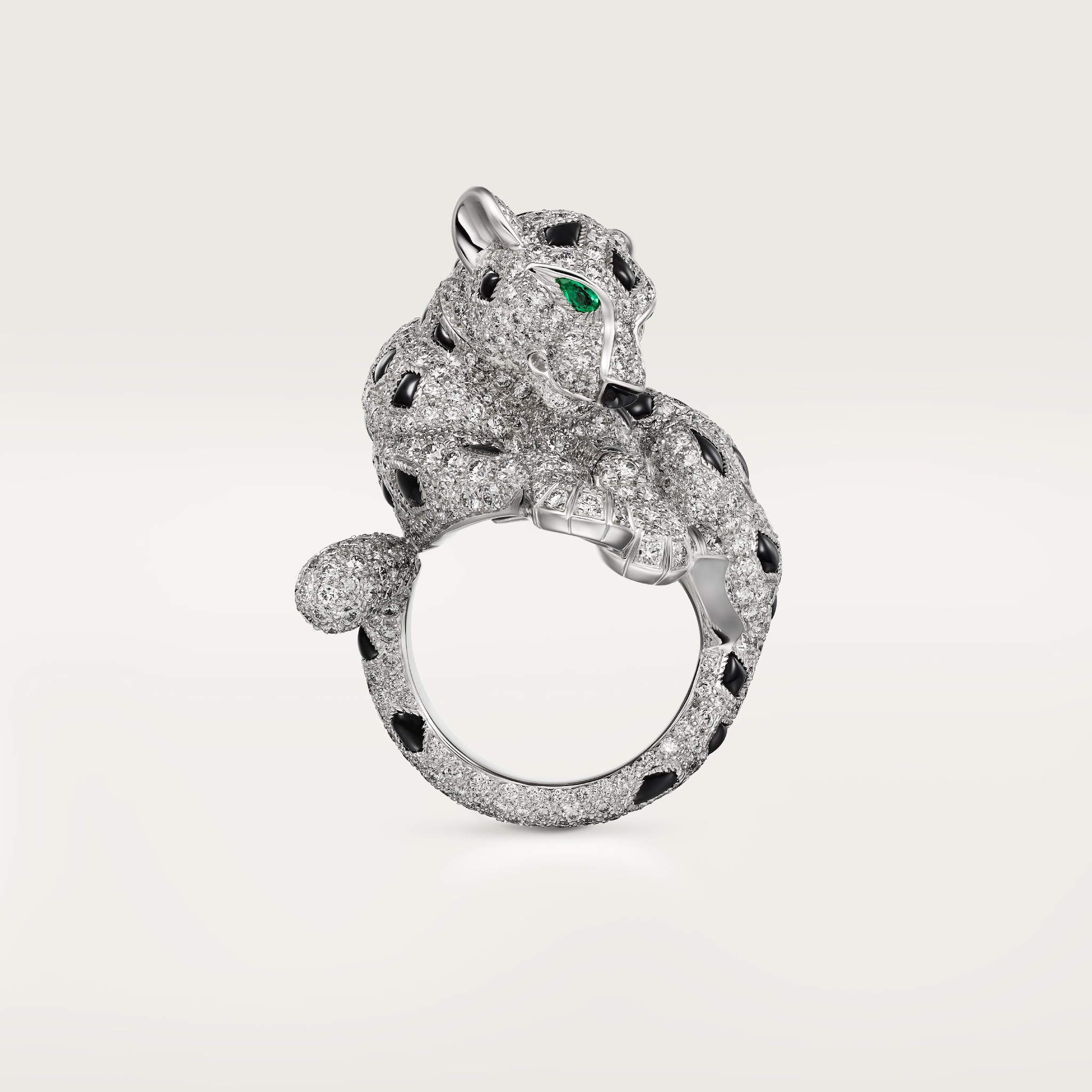 2 صورة ،خاتم "پانتير دو كارتييه"، مرصوف