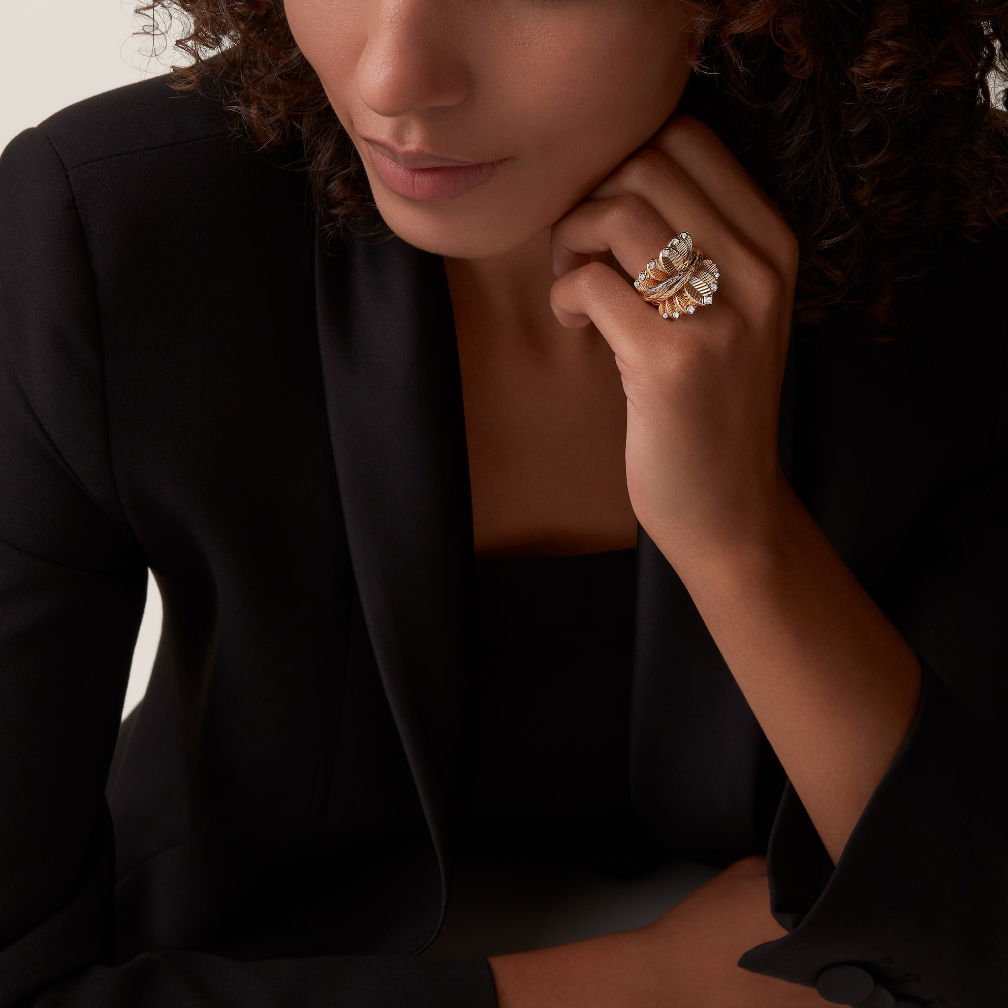 Grain de Caf&eacute; ring, diamonds