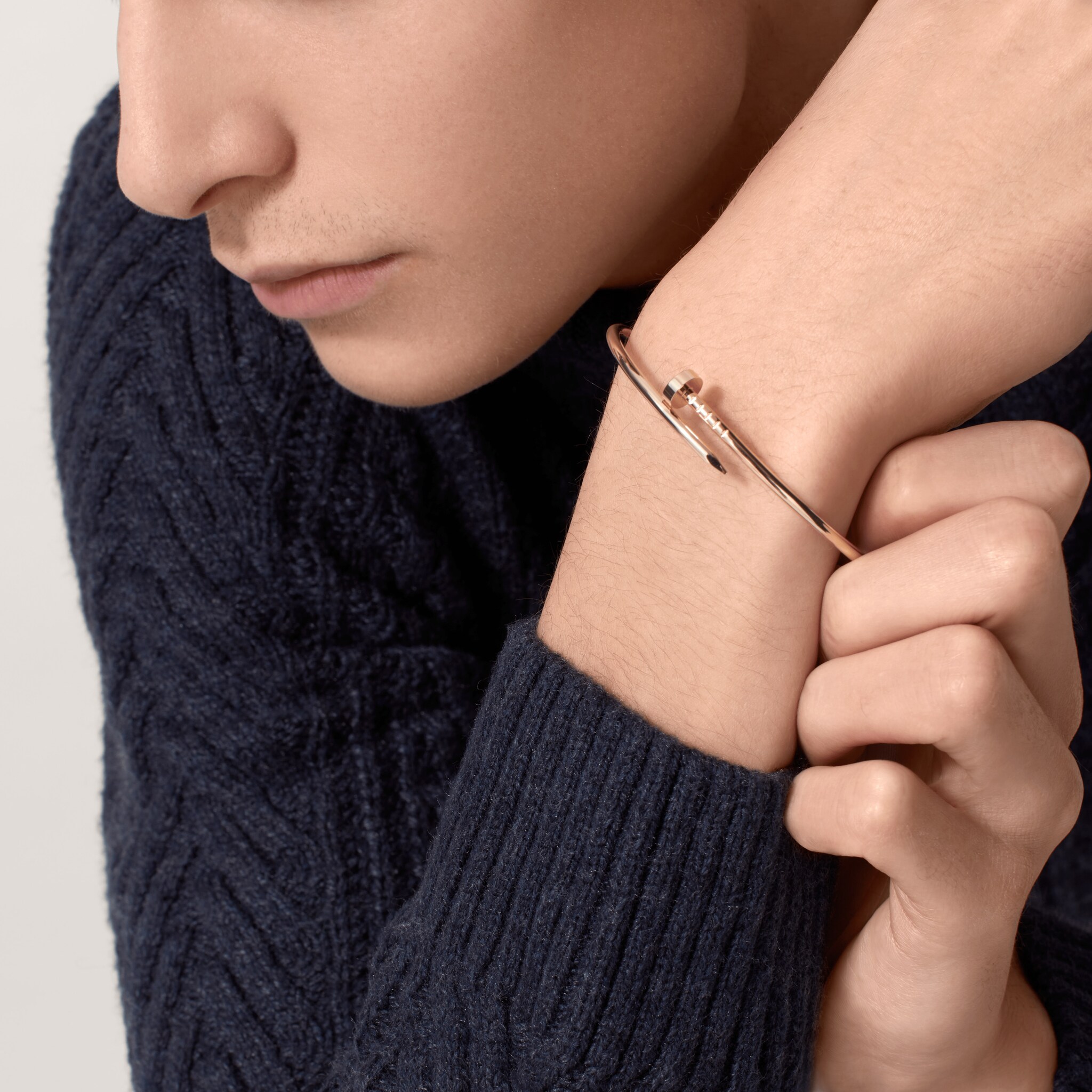 cartier diamond juste un clou bracelet