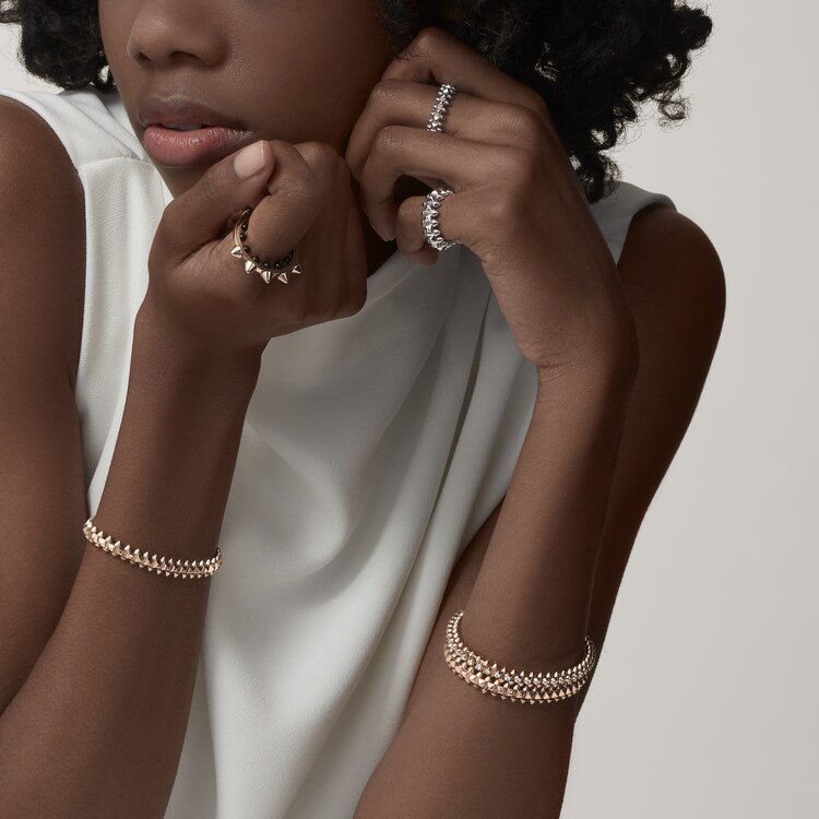 Cartier clash bracelet price Clearance