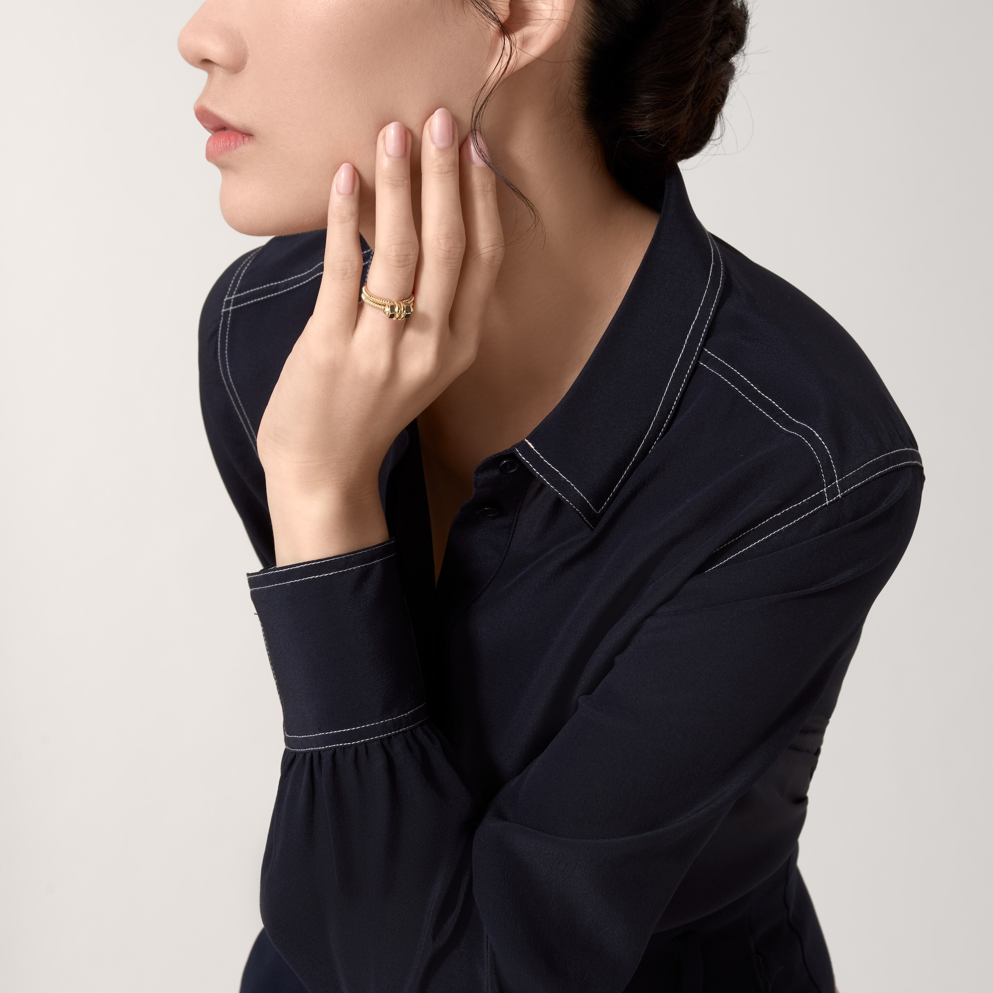 Ecrou de Cartier ring