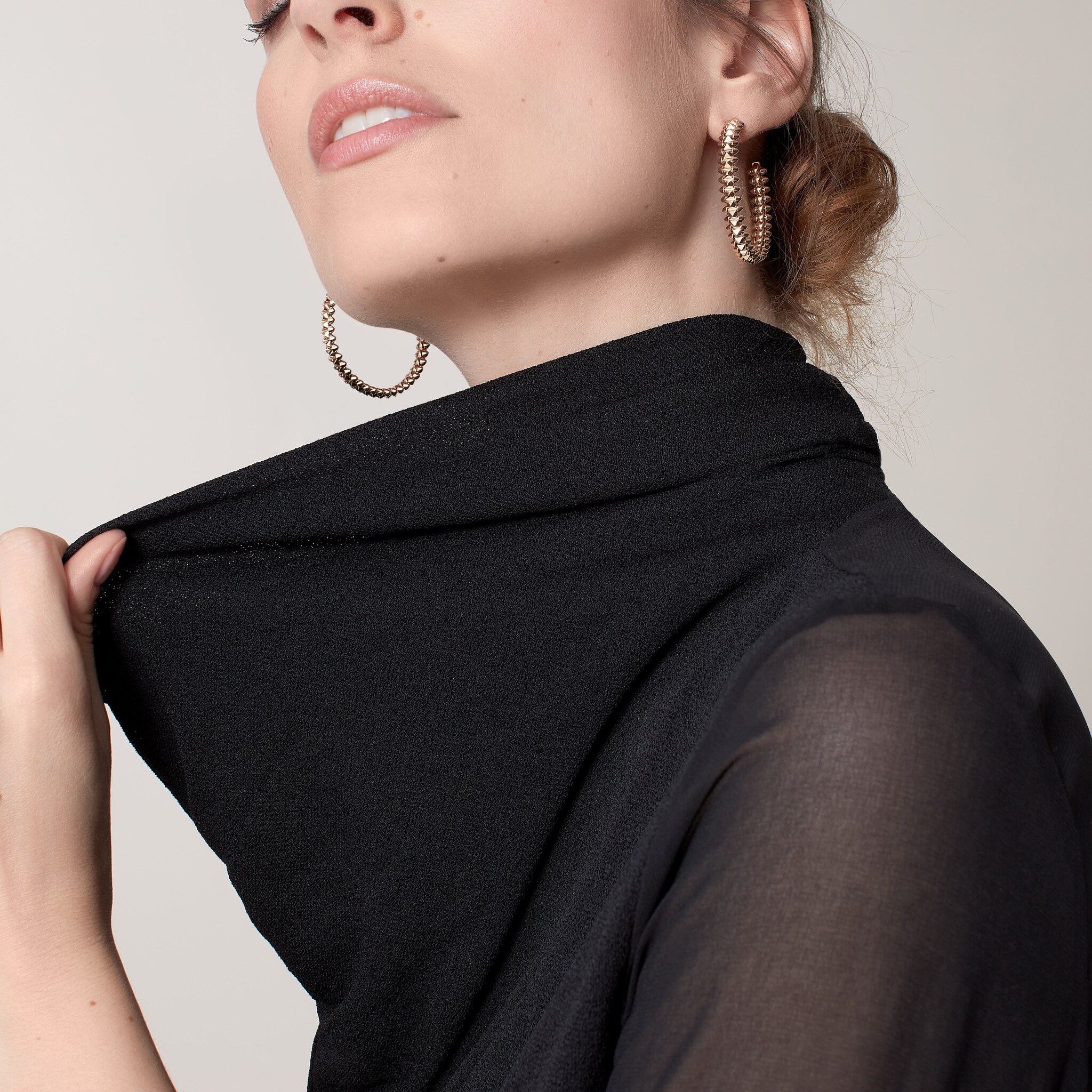 Clash de Cartier hoop earrings, large model