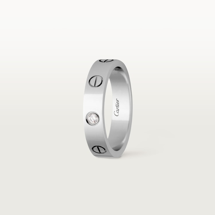 Cartier love ring 1 diamond best sale