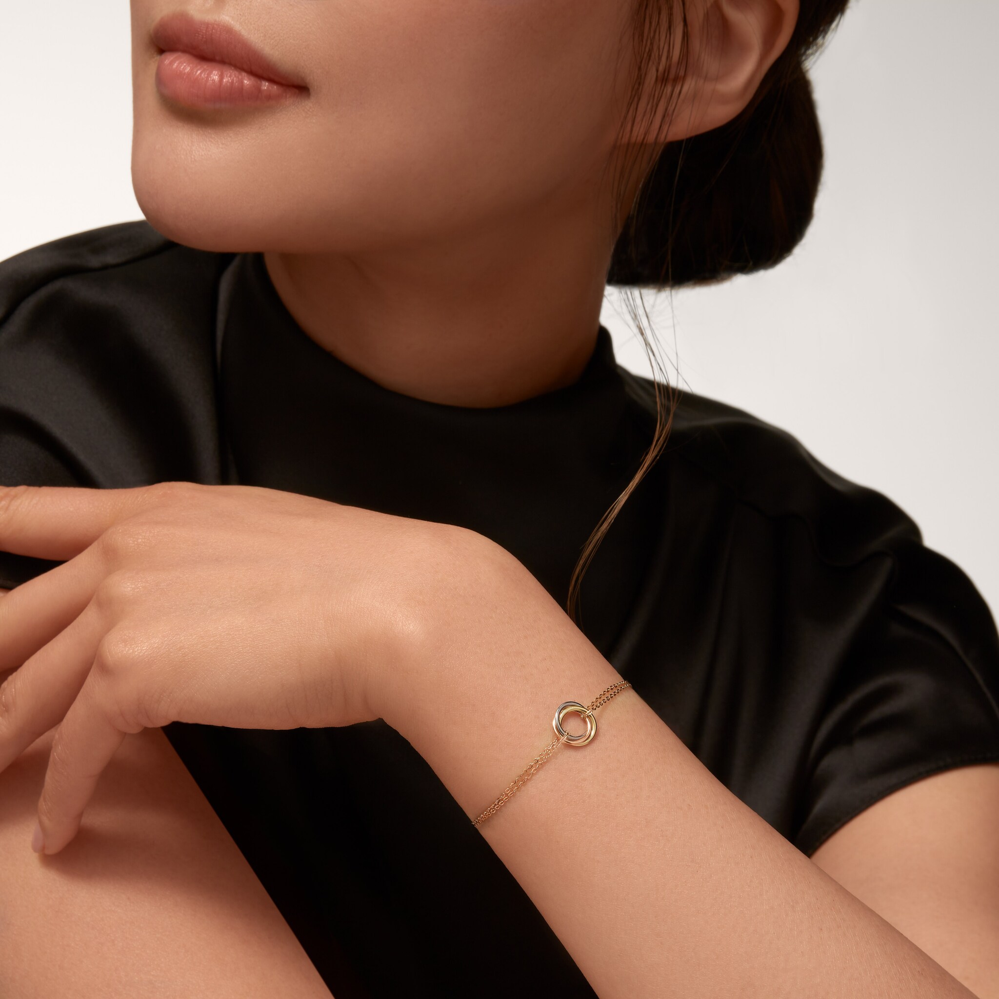 Trinity bracelet, on chain 