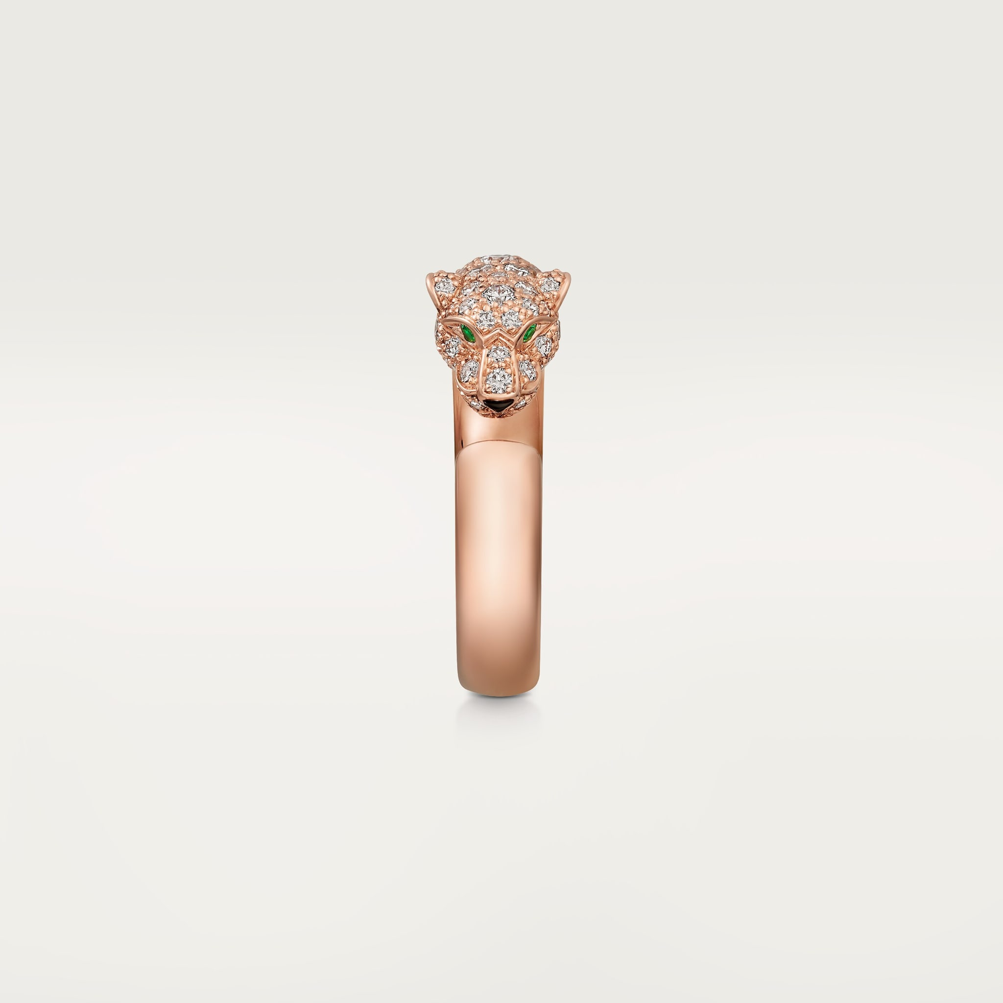 Panth&egrave;re de Cartier ring, small model, half-paved, image 7