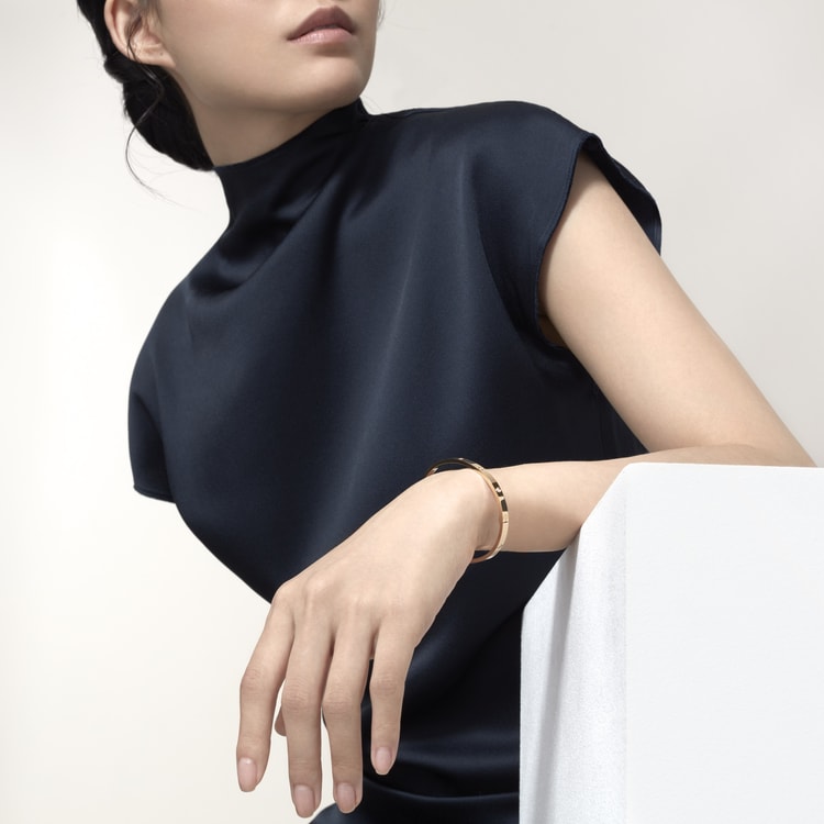 Cartier love bracelet 6 diamonds price Clearance