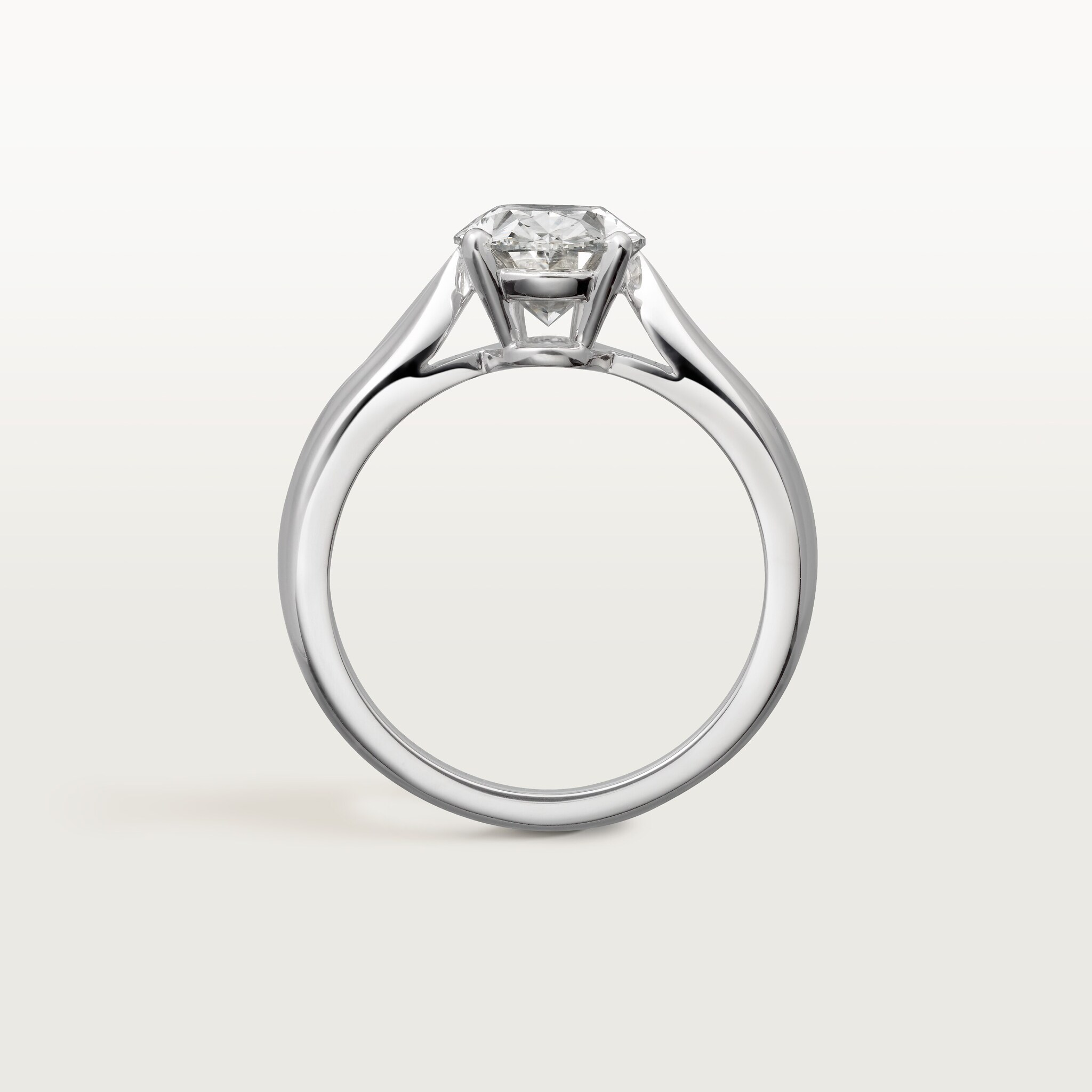 1895 solitaire, oval-cut diamond