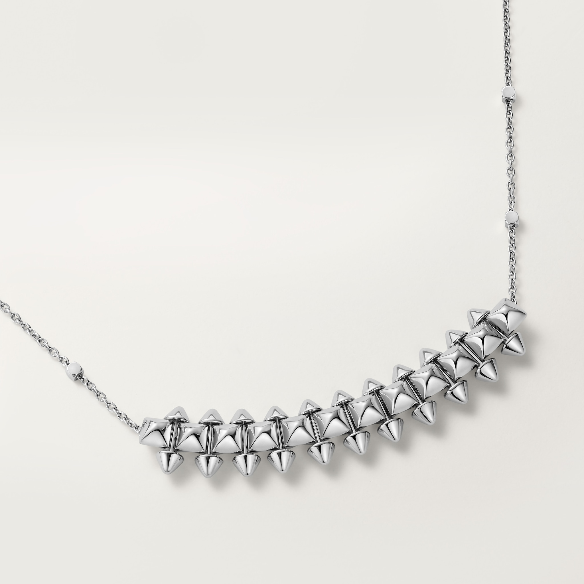 Clash de Cartier pendant, medium model 