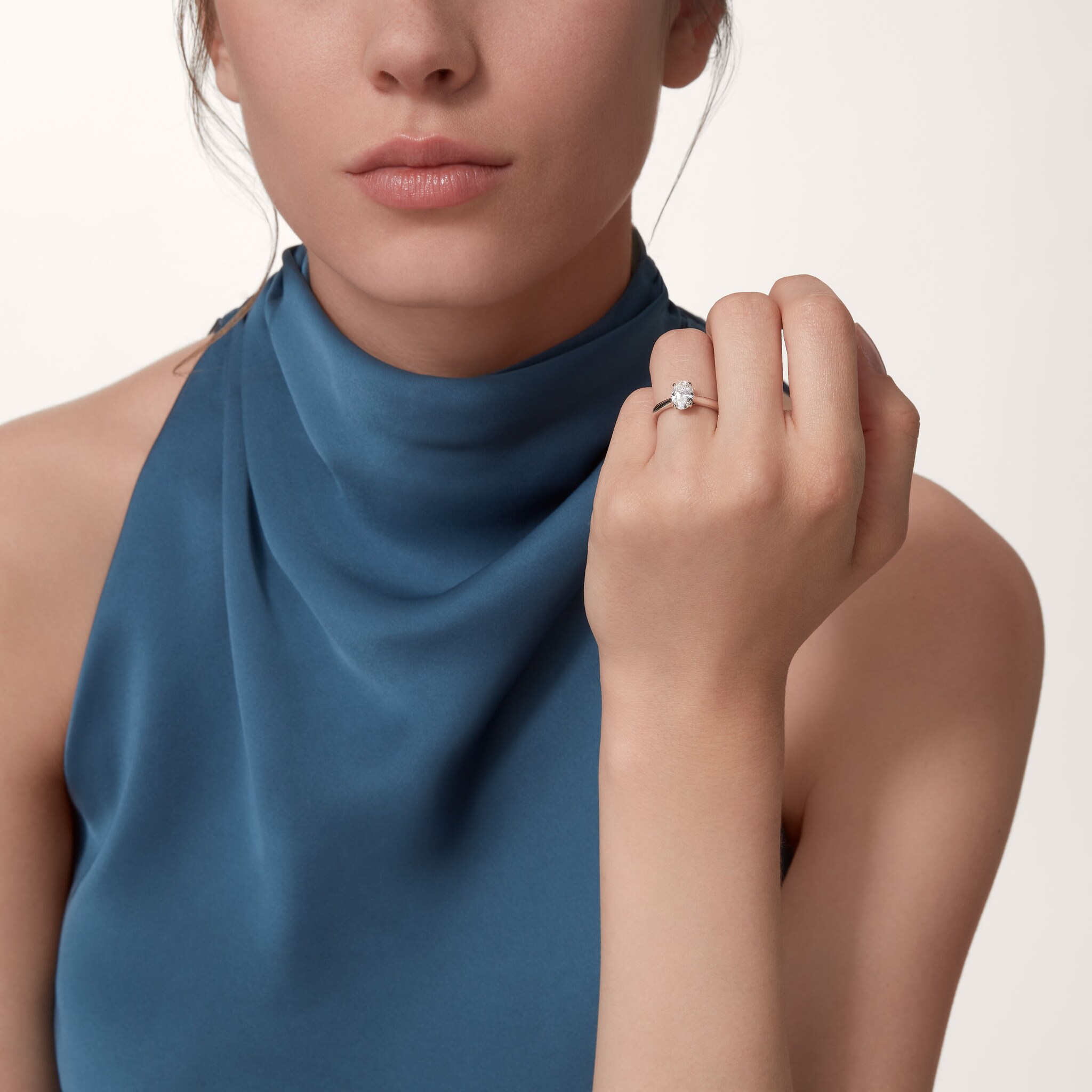 1895 solitaire, oval-cut diamond