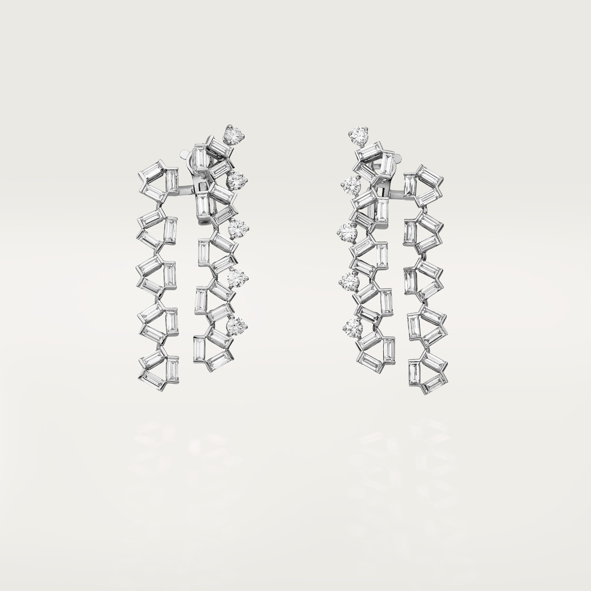 أقراط "رِفلِكسيون دو كارتييه"، ماس 