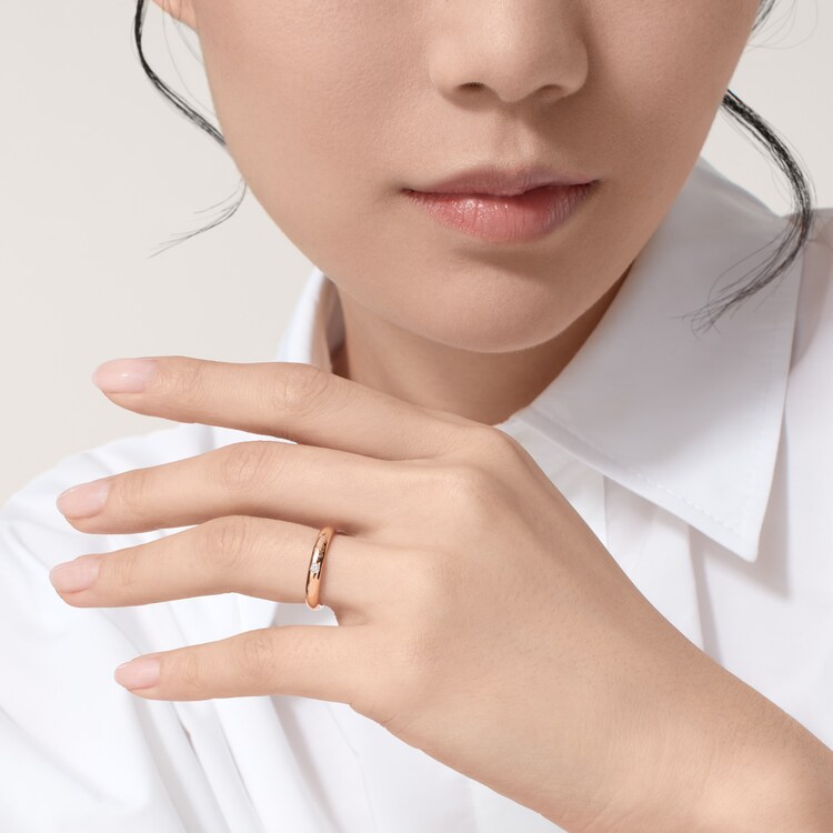 C de Cartier wedding band