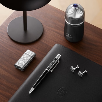 Double C de Cartier cufflinks Double C de Cartier cufflinks