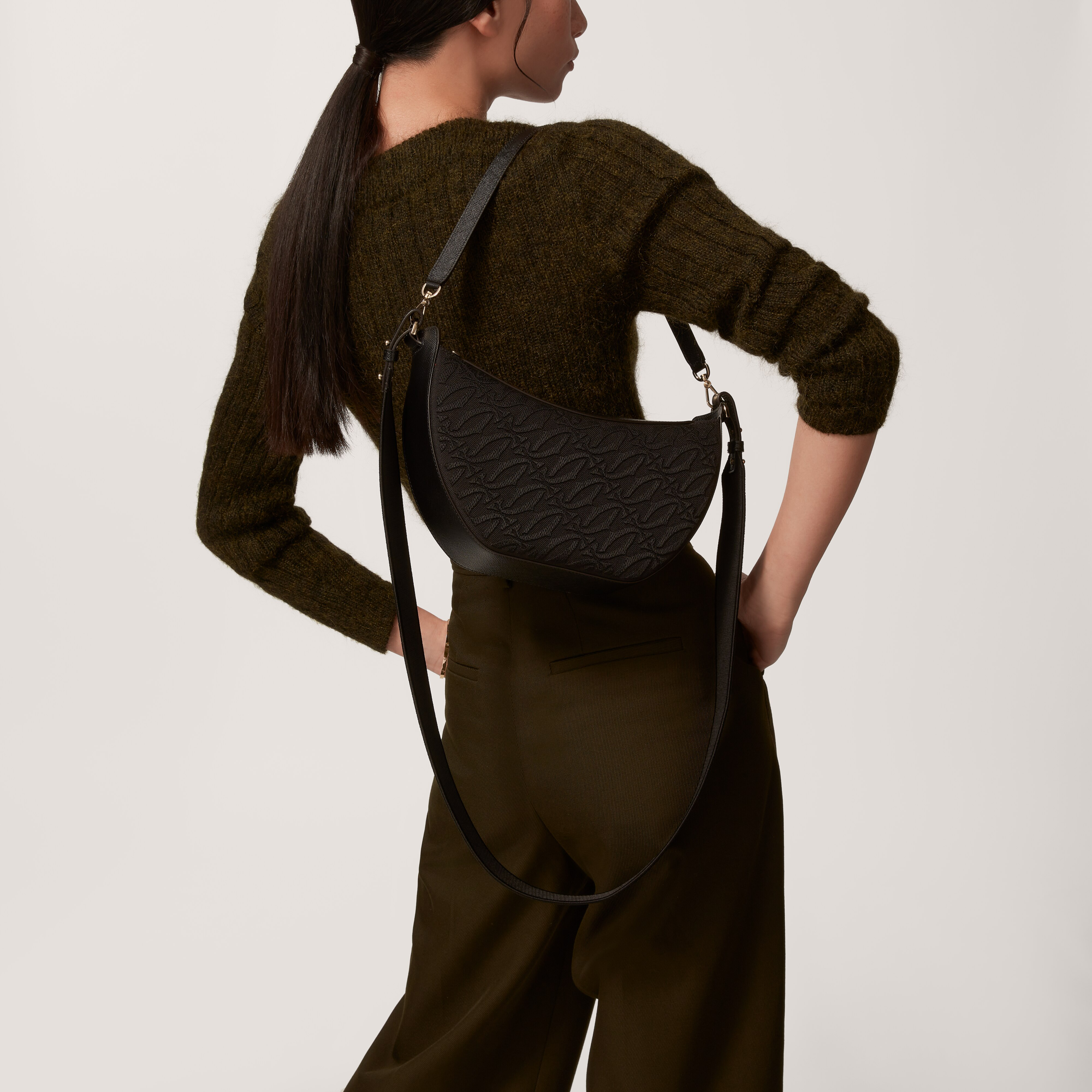 호보 백, C 드 까르띠에, 이미지 6