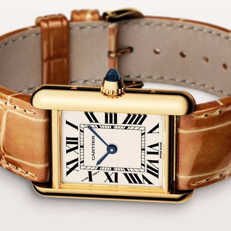 Cartier tank best sale yellow gold