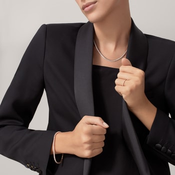 Lignes Essentielles necklace, brilliant-cut diamonds Lignes Essentielles necklace, brilliant-cut diamonds