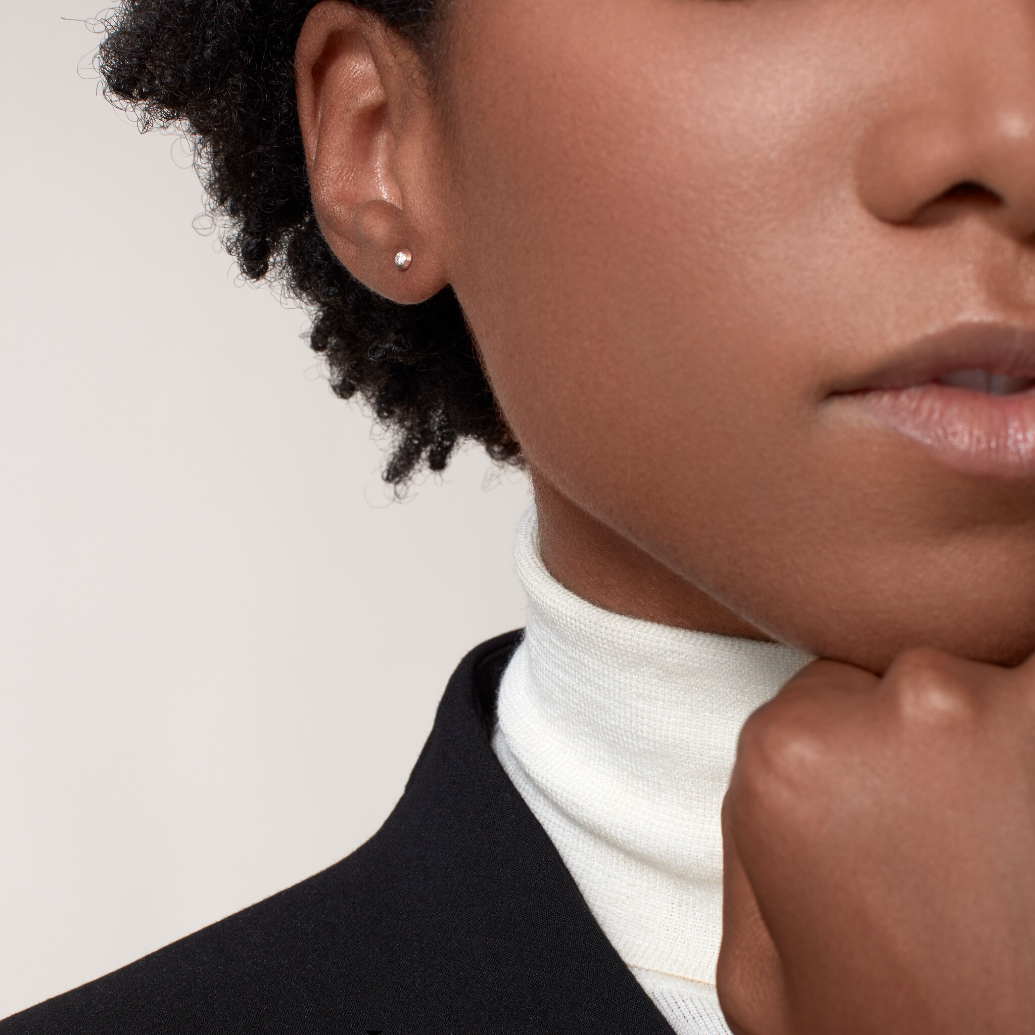 Cartier d'Amour stud earrings, 2 diamonds, mini model