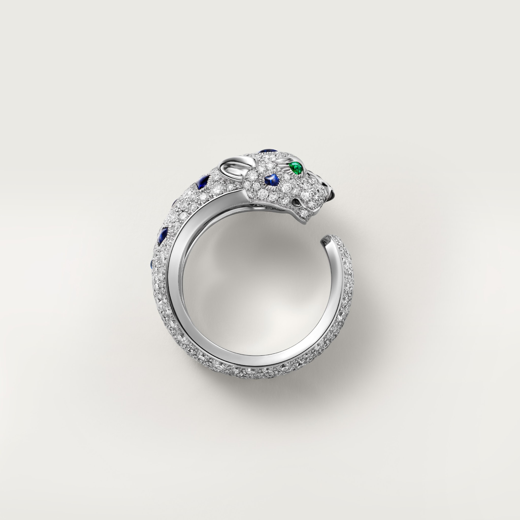 Panth&egrave;re de Cartier ring, medium model, half-paved