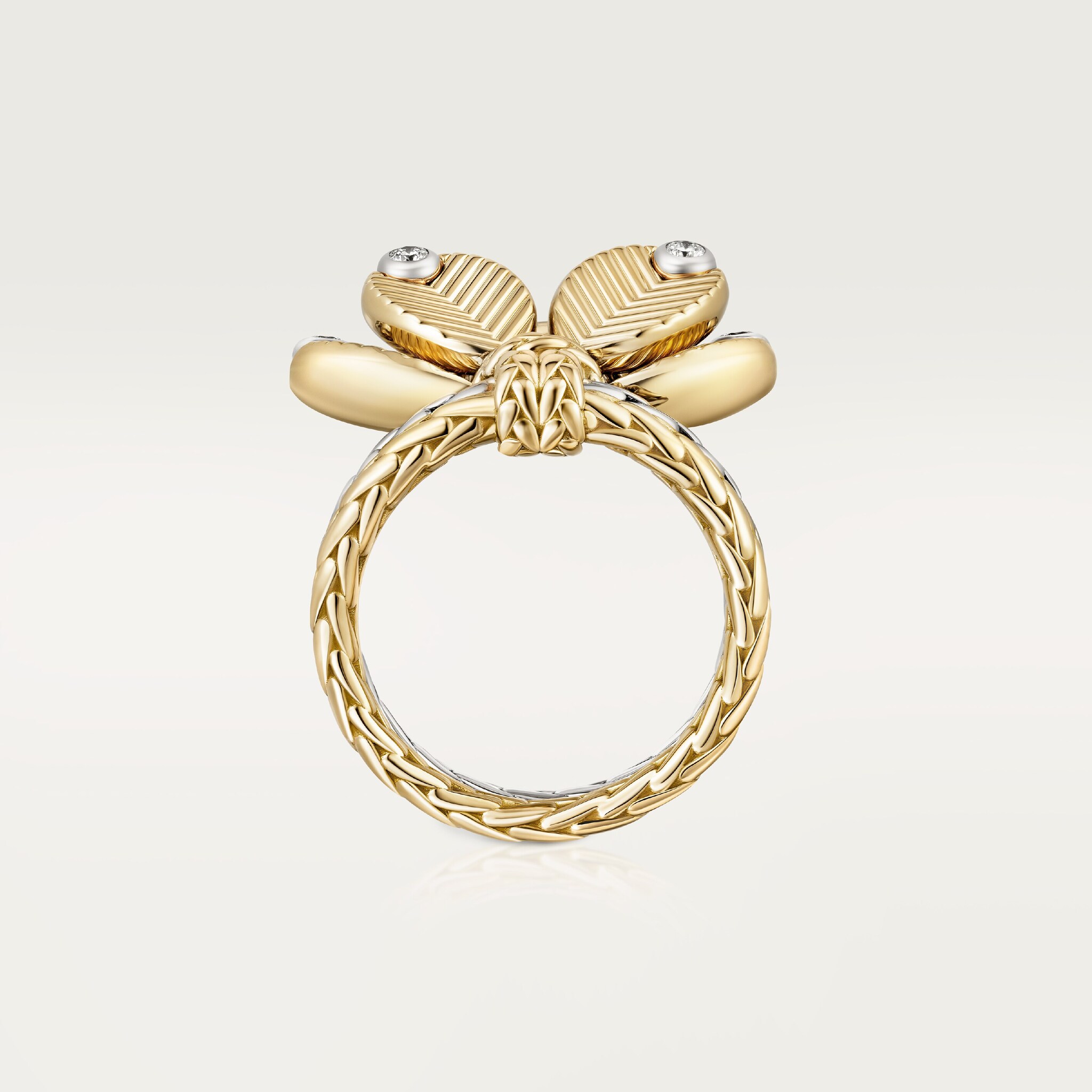 Grain de Caf&eacute; ring, diamonds