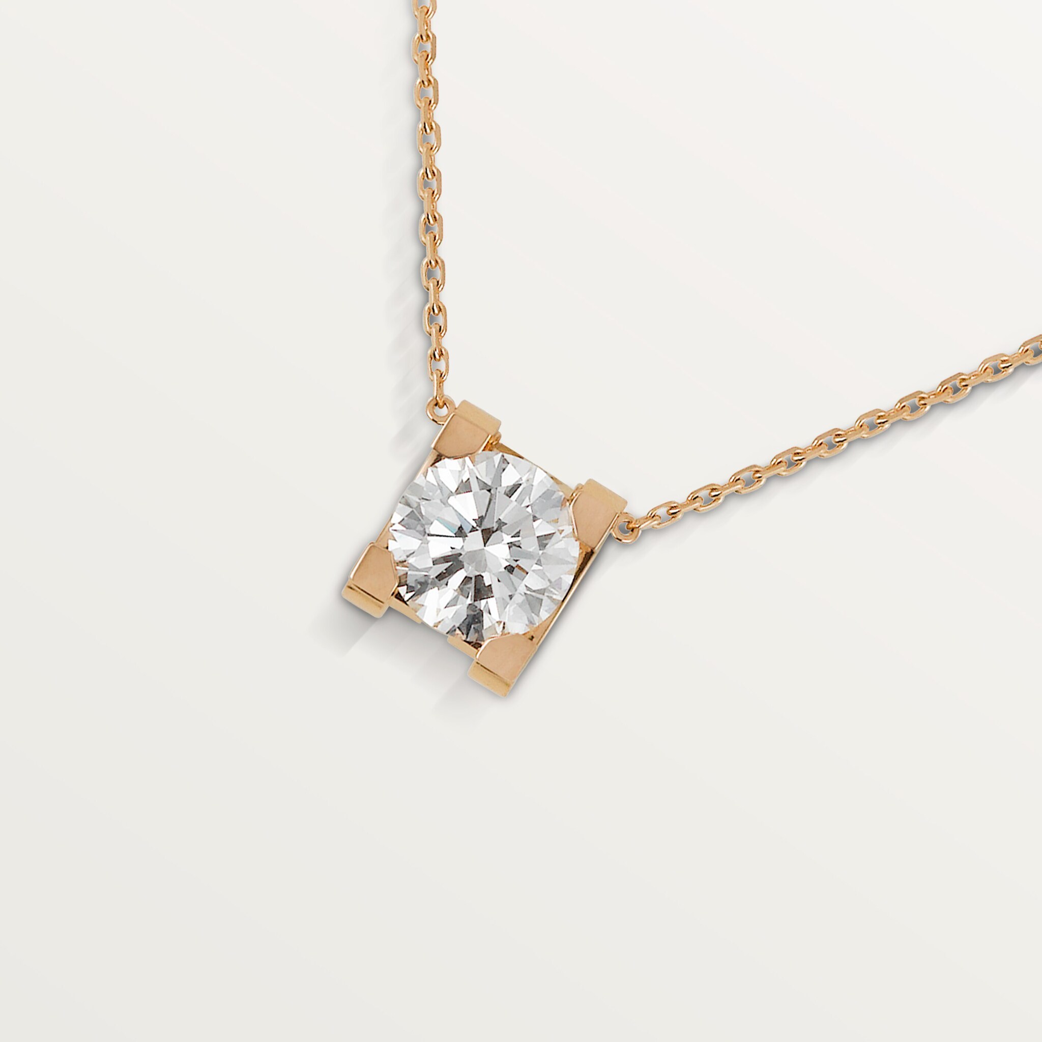 C de Cartier pendant, brilliant-cut diamond