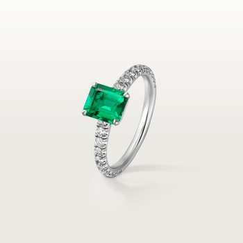 1895 solitaire, emerald-cut emerald, paved  1895 solitaire, emerald-cut emerald, paved