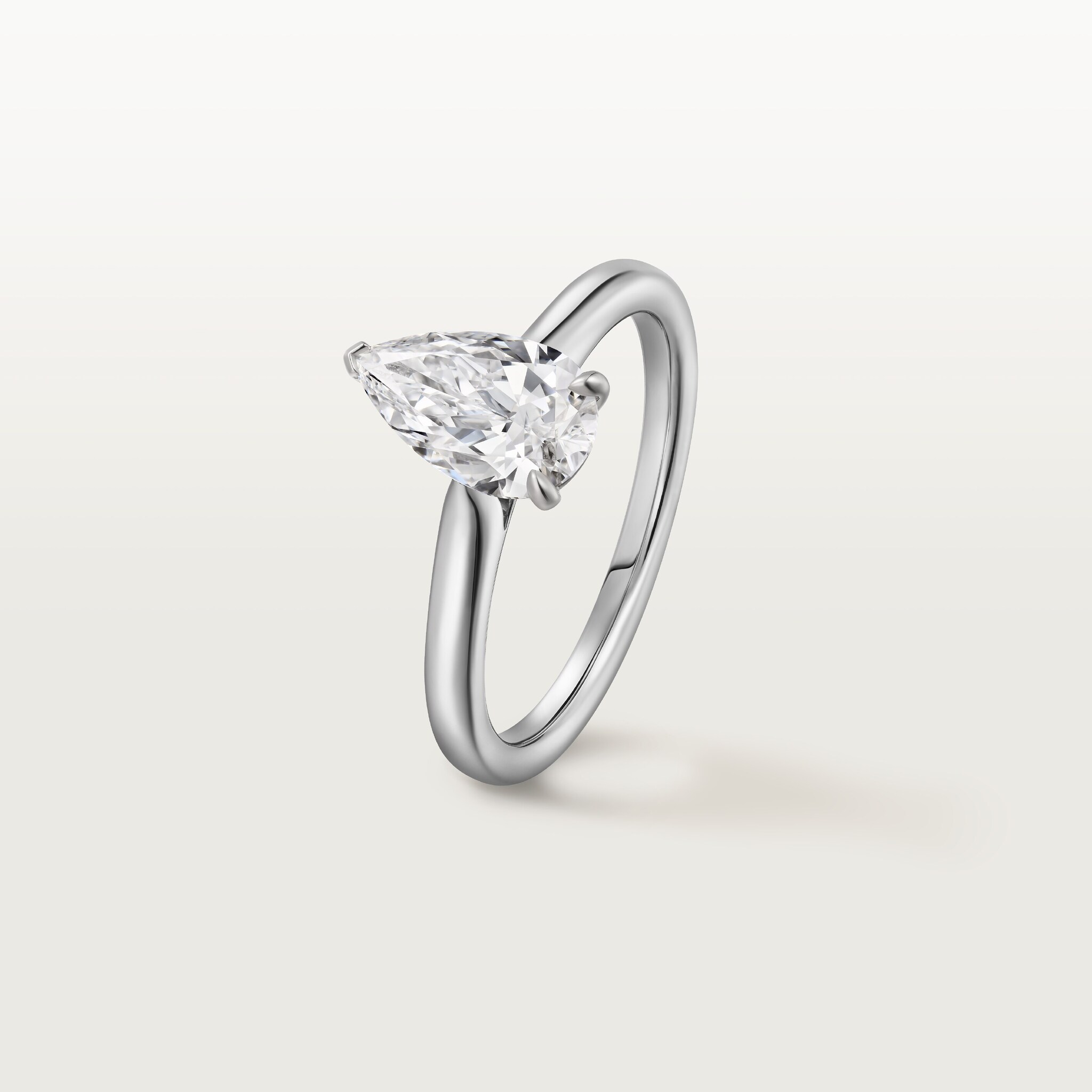 1895 solitaire, pear-shaped diamond