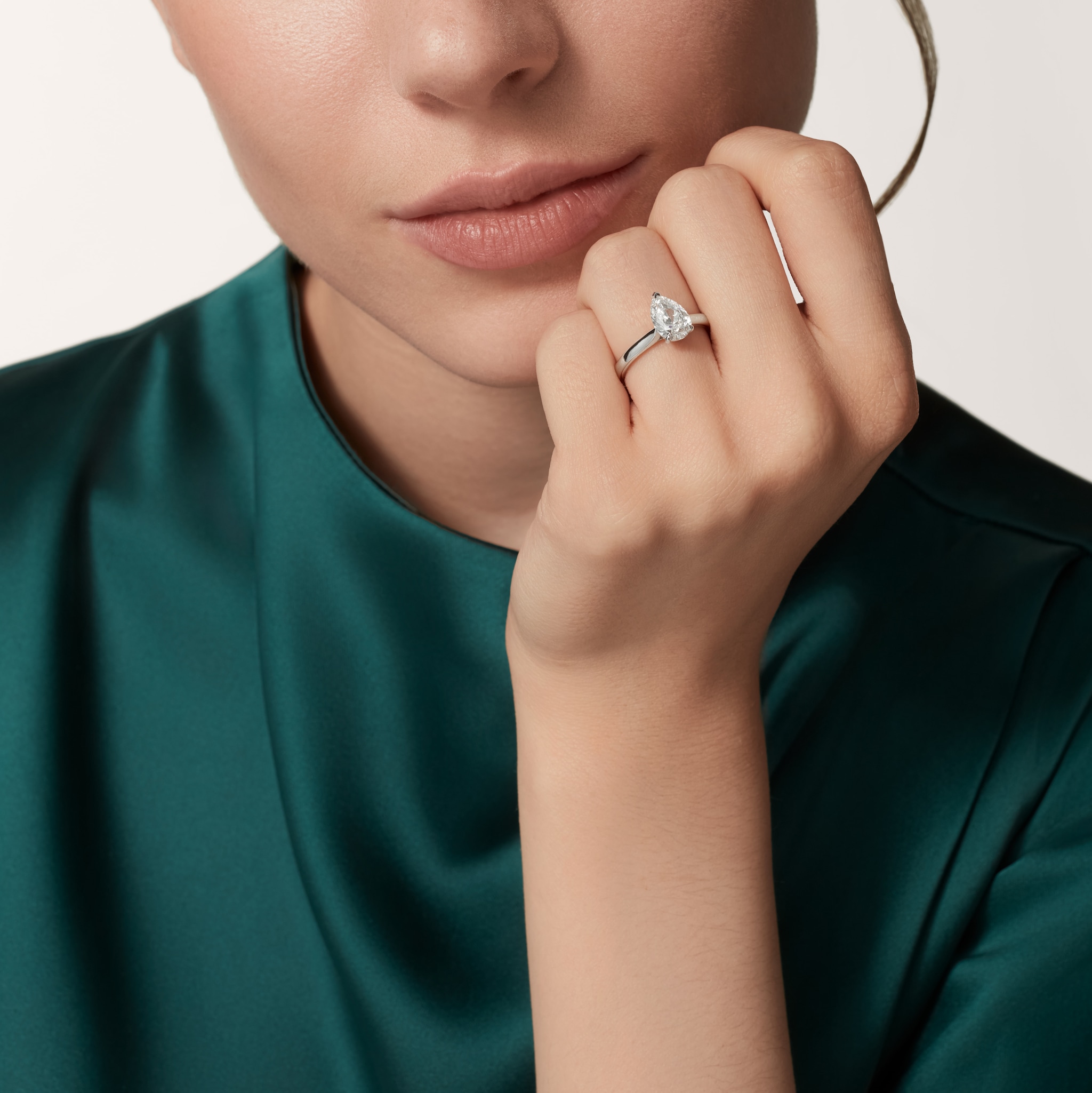 1895 solitaire, pear-shaped diamond