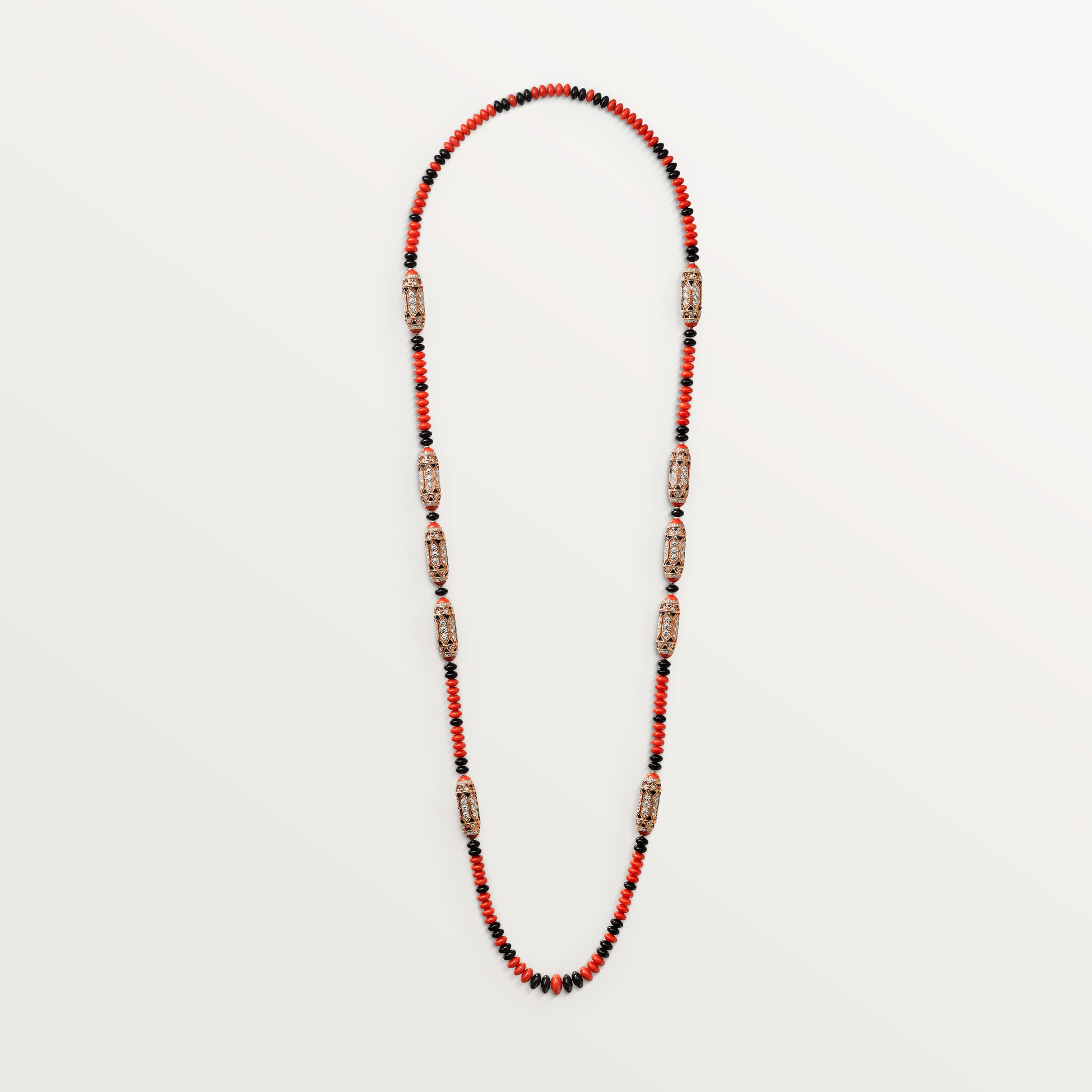 قلادة "جيومتري إي كونتراست"، مرجان، مرصوفة