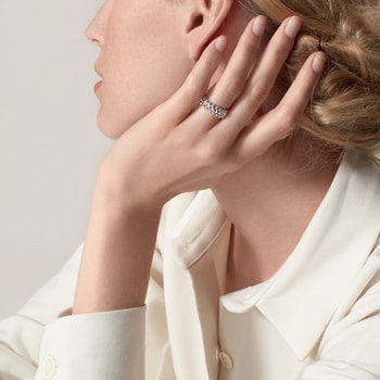 Clash de Cartier ring, small model Clash de Cartier ring, small model