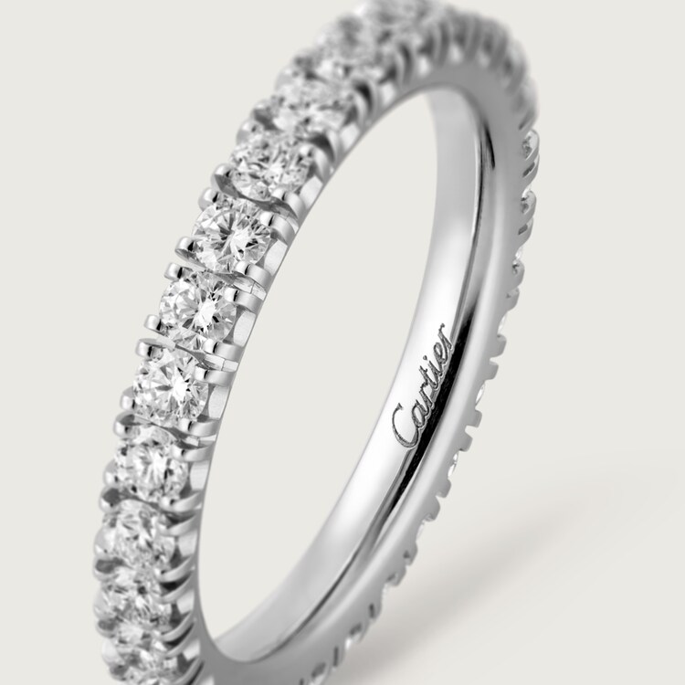 tincelle de Cartier wedding band