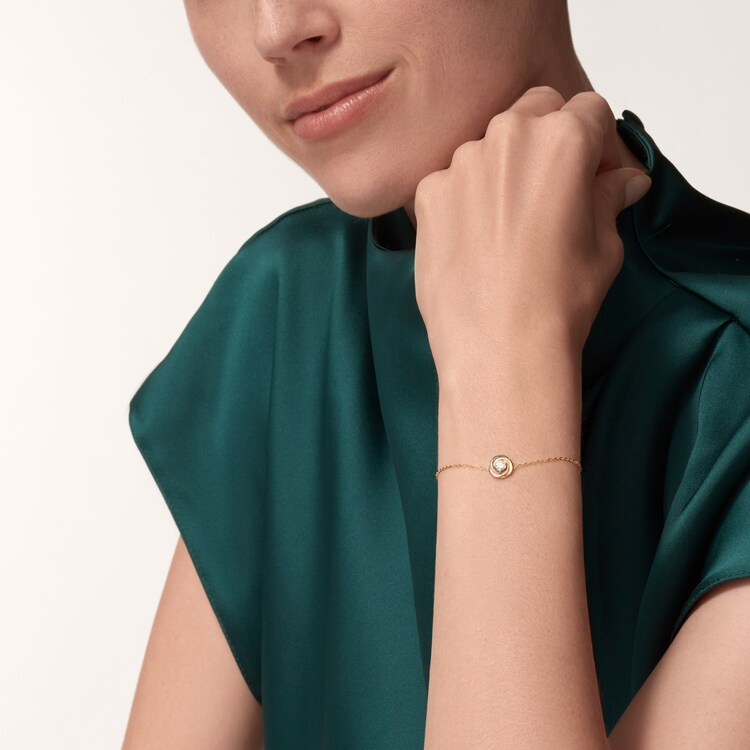 Trinity bracelet on chain 1 diamond