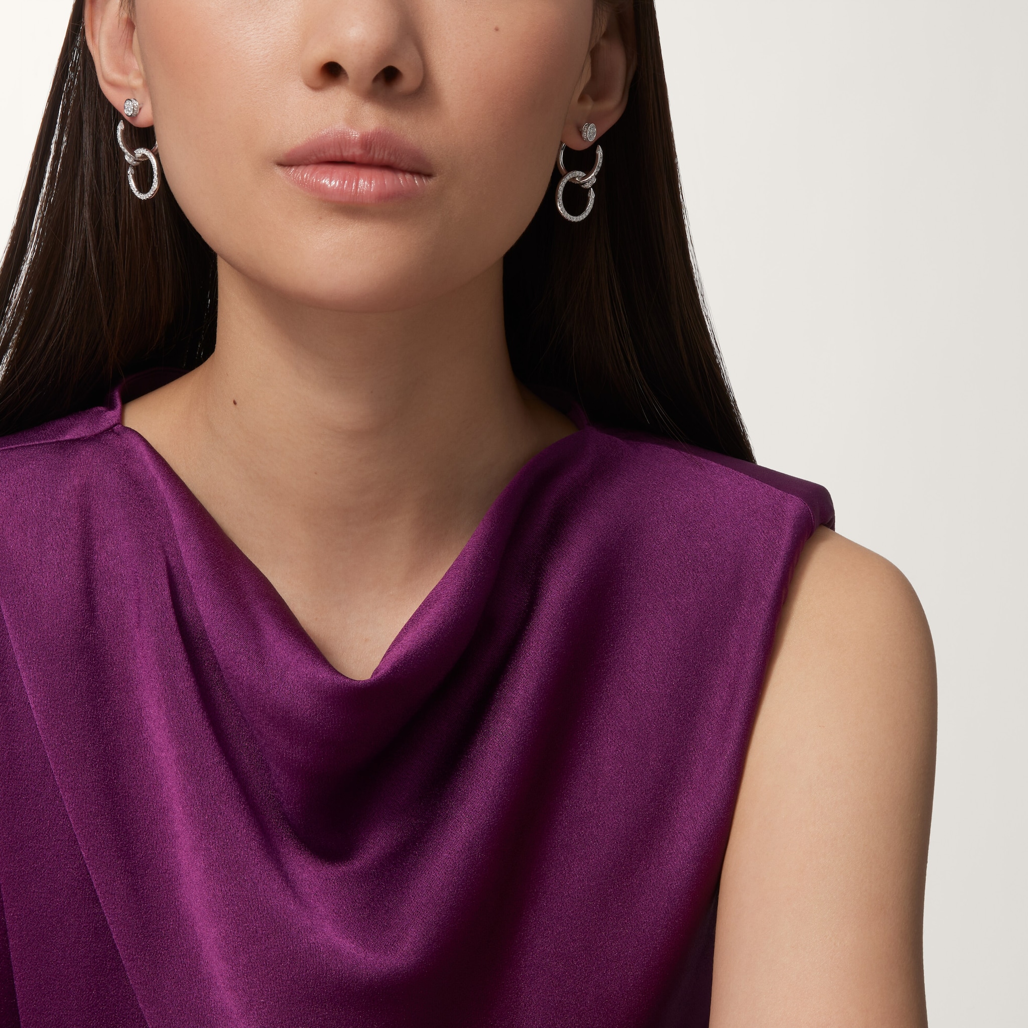 Juste un Clou earrings, double, paved