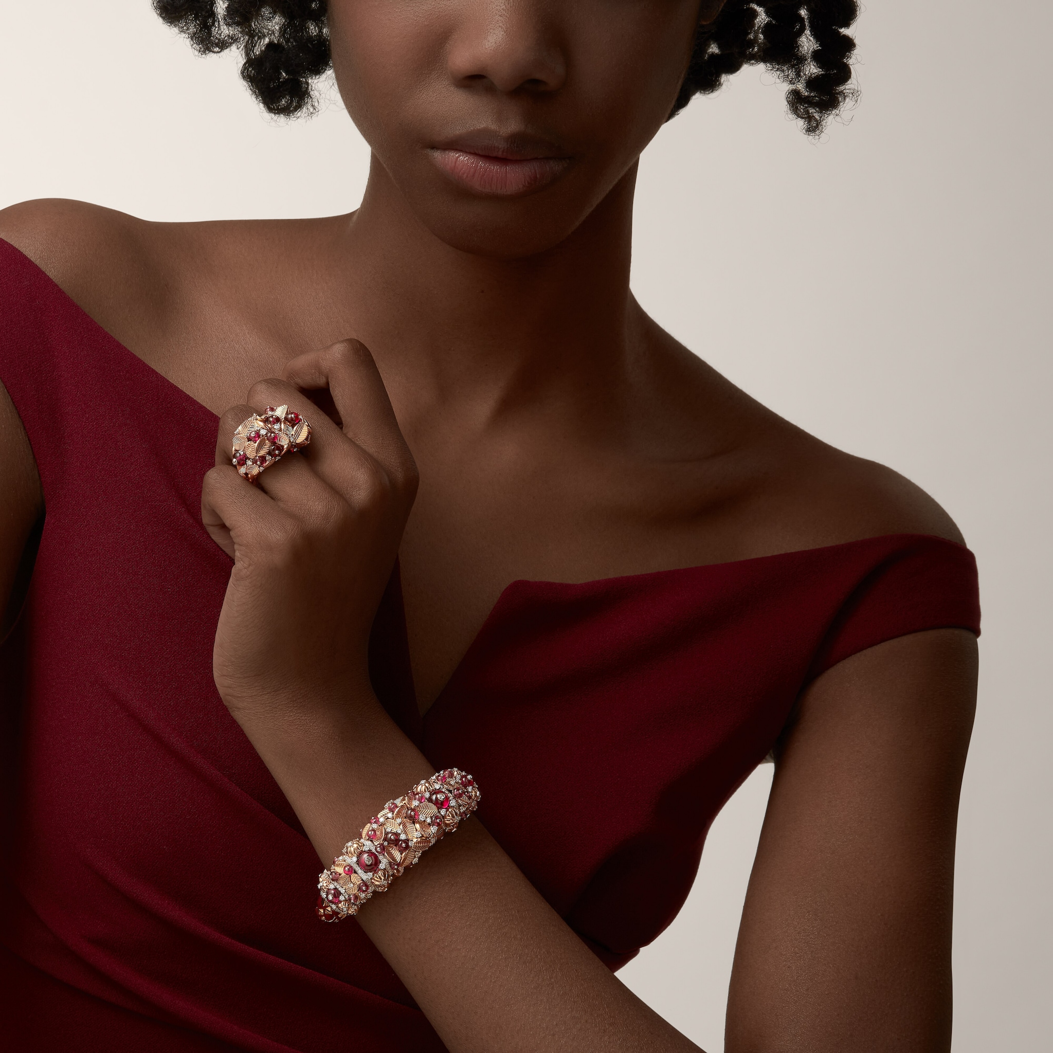 Grain de Caf&eacute; ring, rubellite, semi-paved