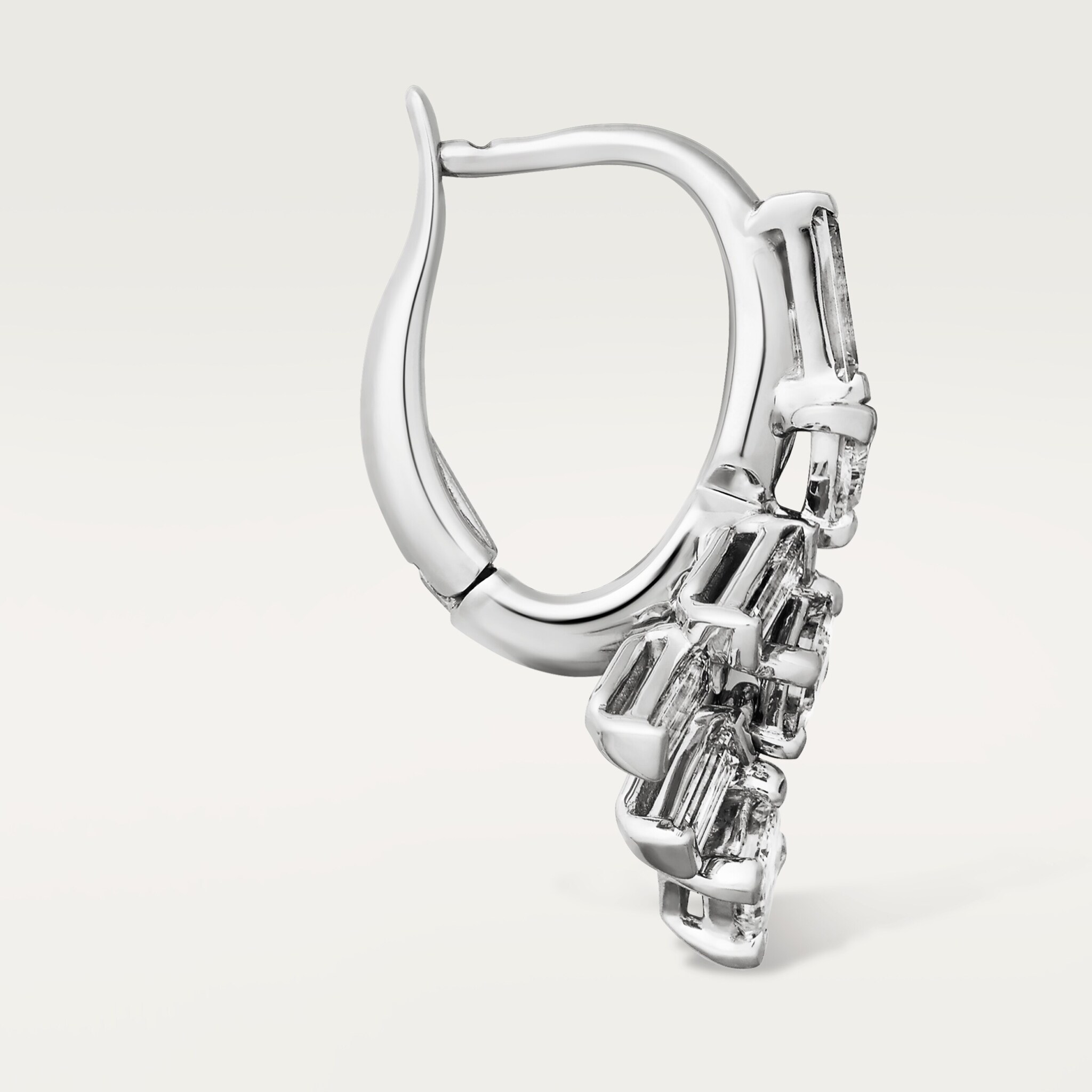 CRN8515133 Reflection de Cartier earrings White gold, diamonds