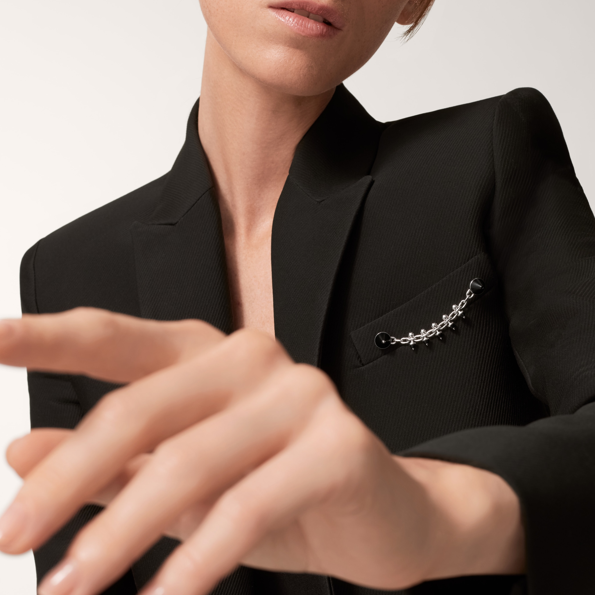 Clash [Un]limited chain pocket gem