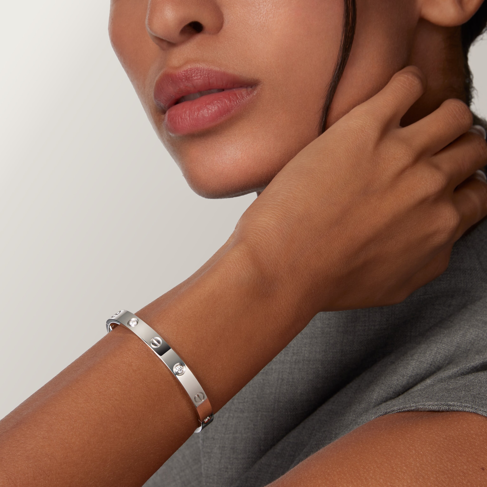 #LOVE# bracelet,single-screw closure, classic model, 4 diamonds, image 7