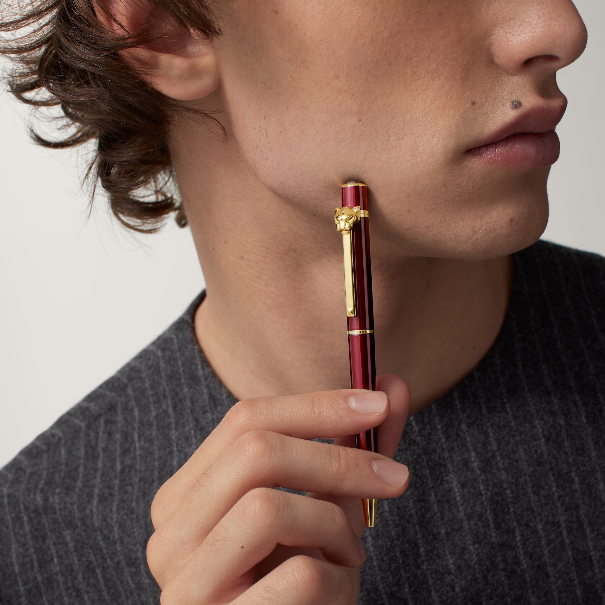 Stylo bille Panth&egrave;re de Cartier