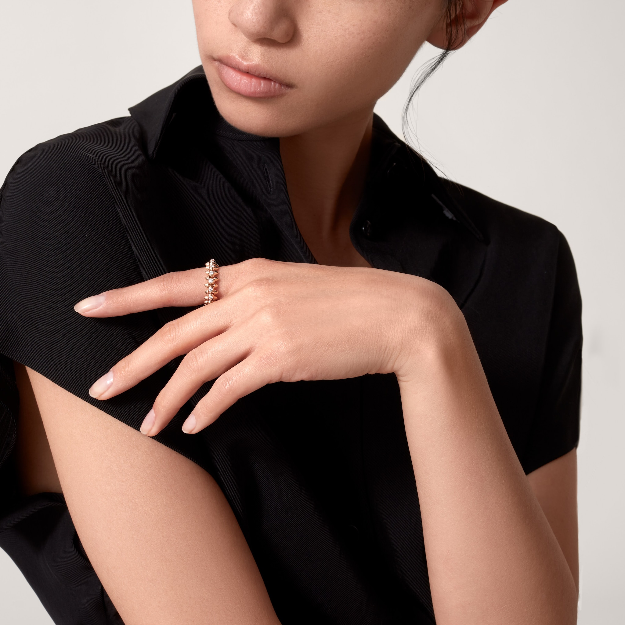 Clash de Cartier ring, medium model, paved