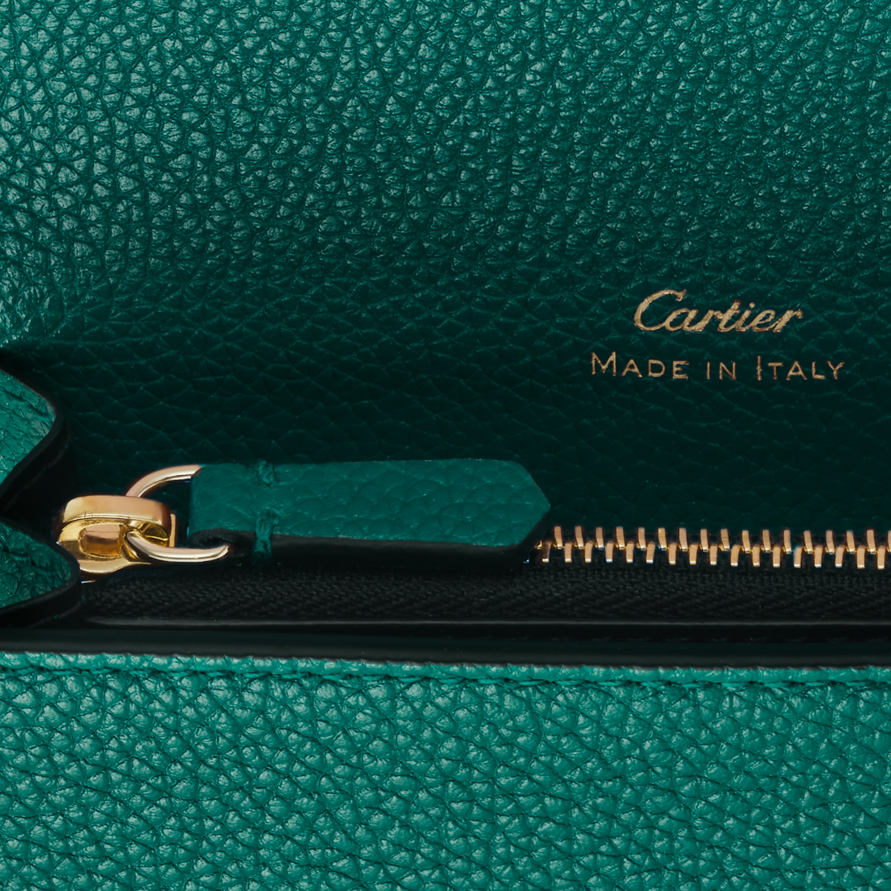 Business card holder with zip, Panthère de Cartier