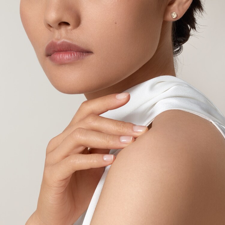 CRB8301421 LOVE single earring Yellow gold Cartier