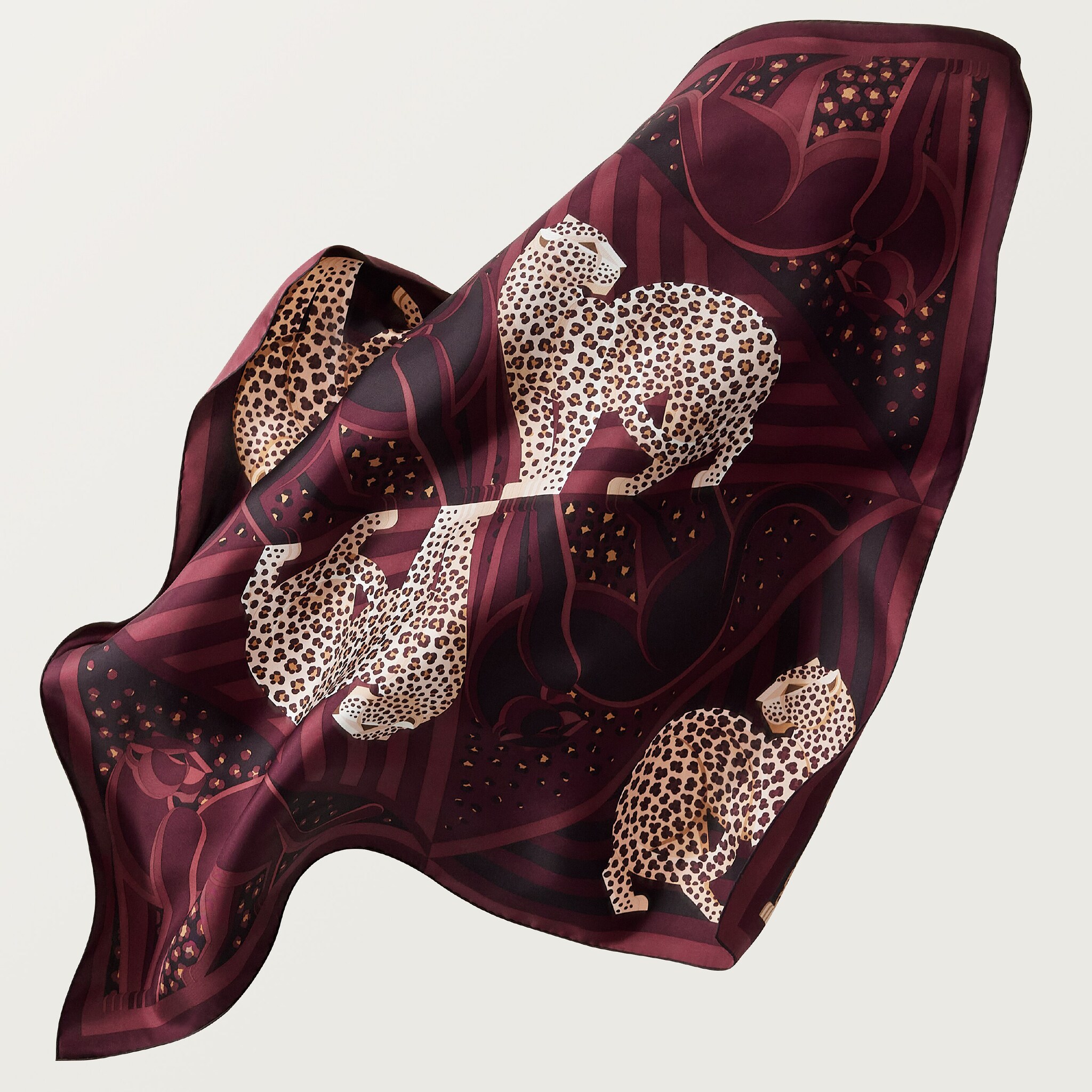 90 scarf, Panth&egrave;re Illusion