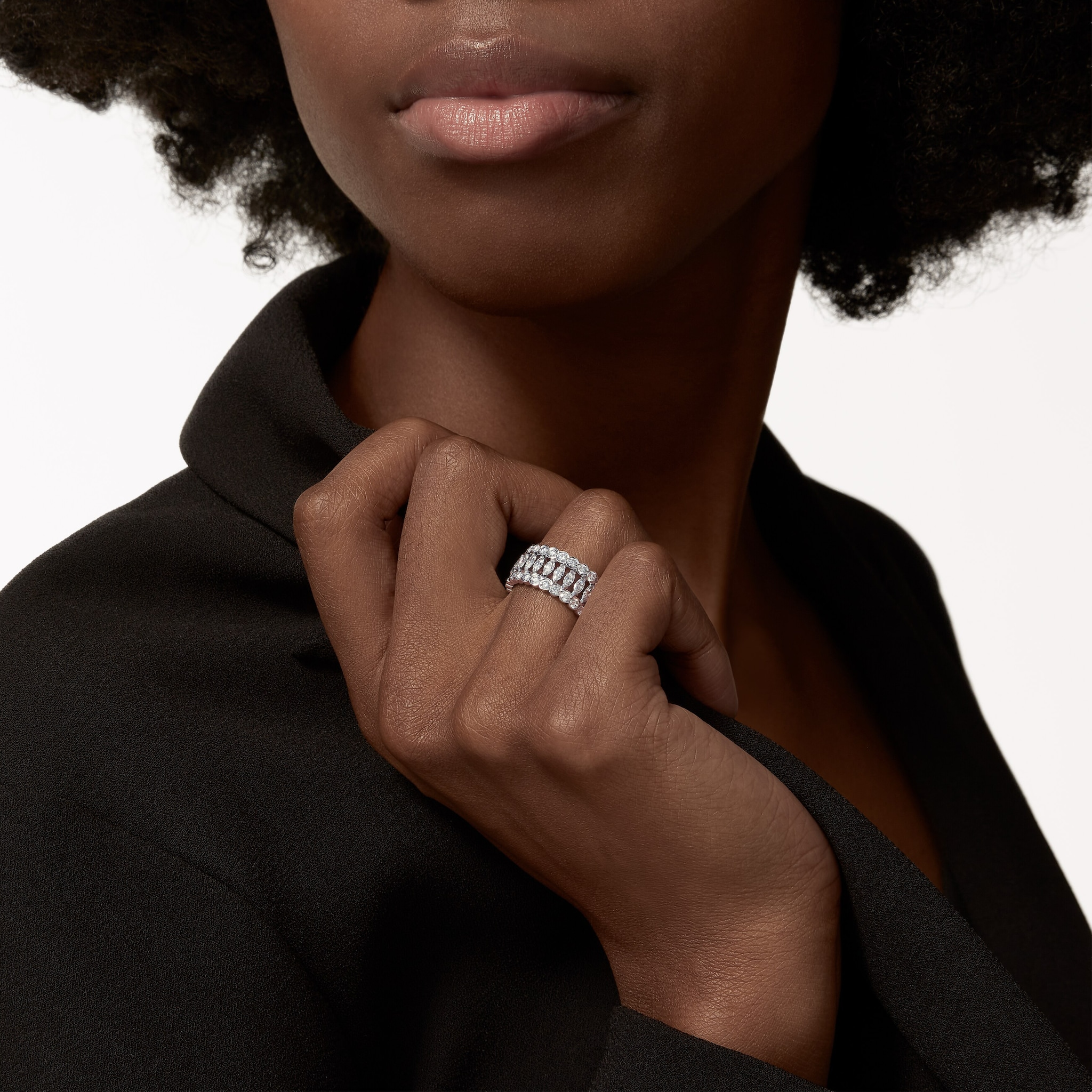 Broderie de Cartier ring, triple row, diamonds