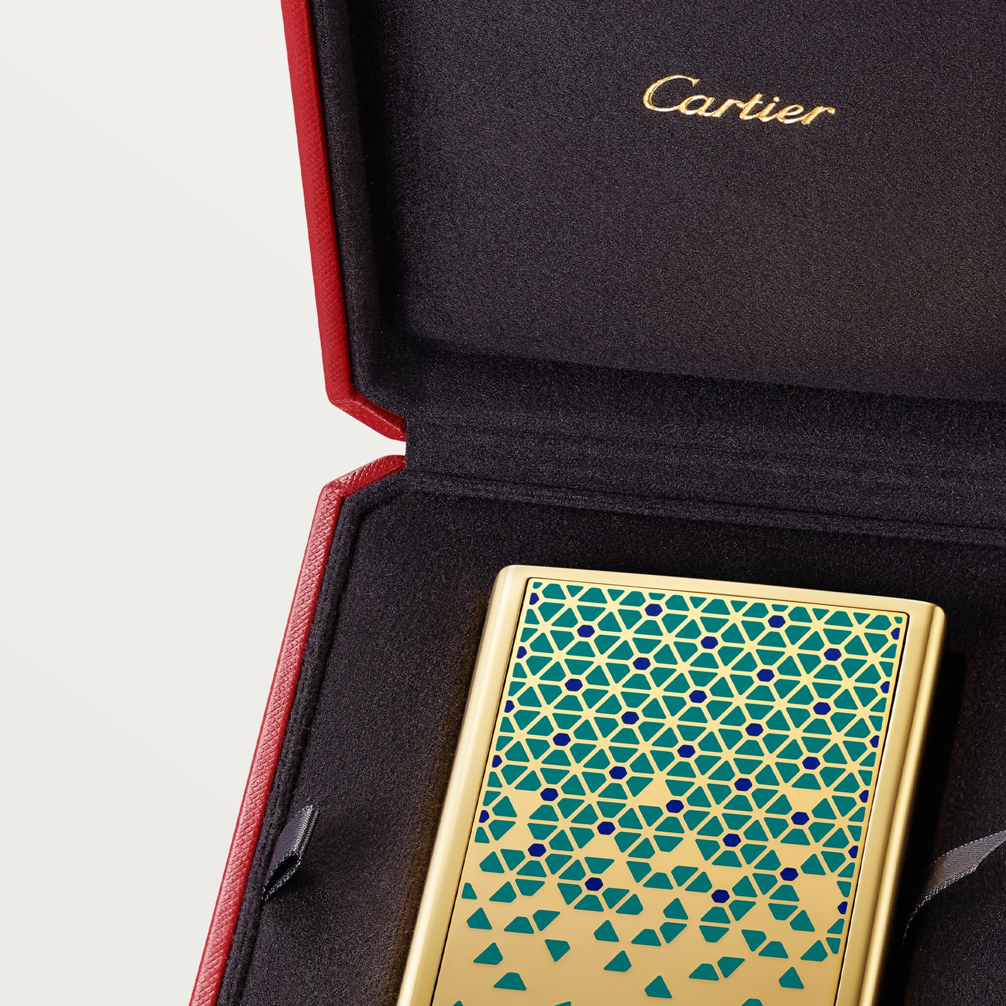 Cartier N&eacute;cessaires &agrave; Parfum - Pixel case and Oud & Santal Fragrance
