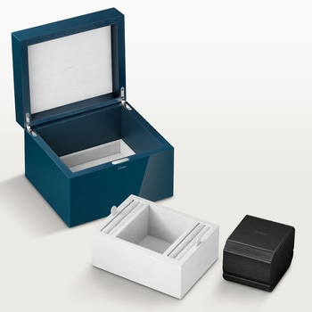 Santos de Cartier one watch and cufflink box Santos de Cartier one watch and cufflink box